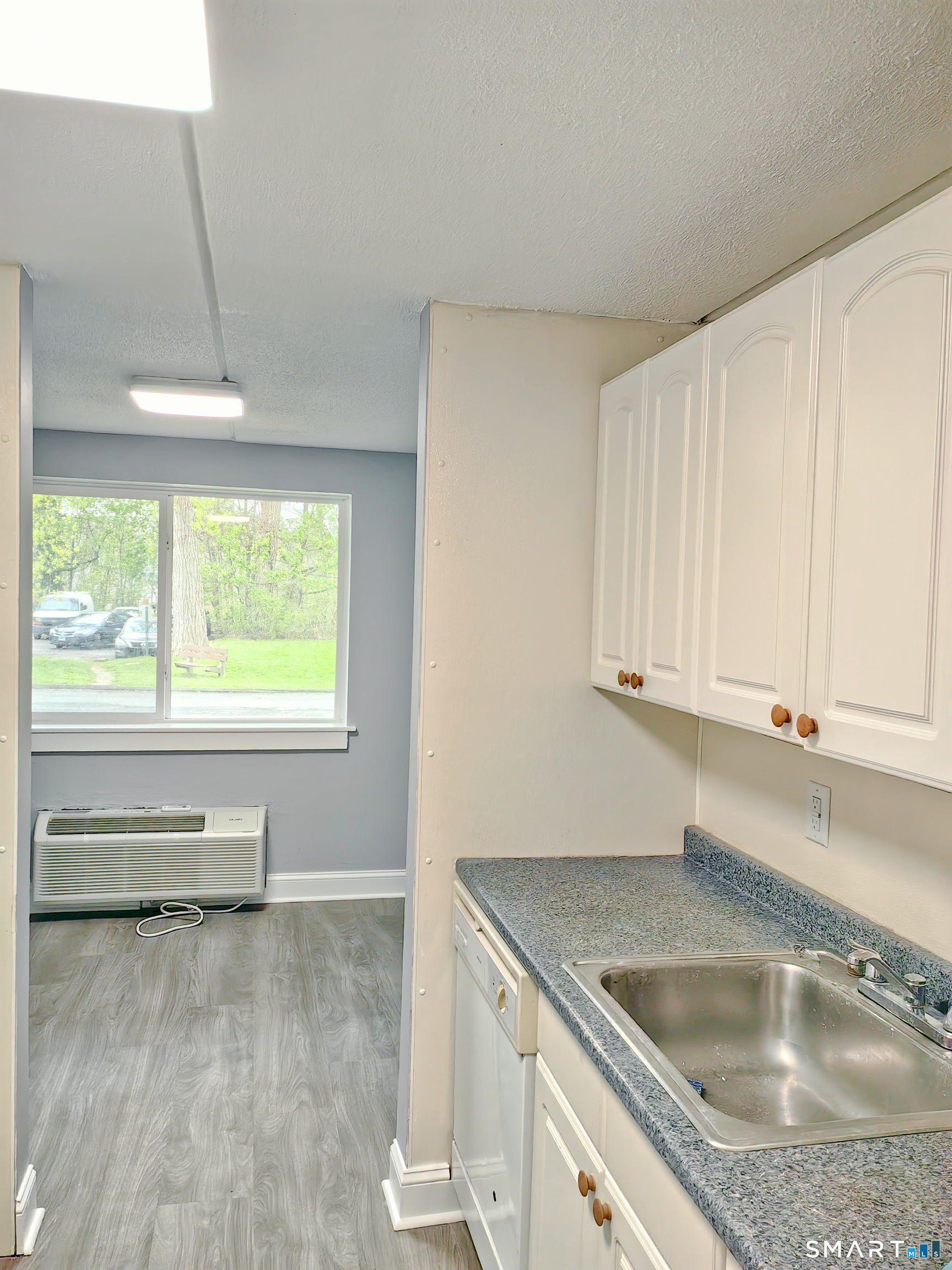 126 Triangle Street A16