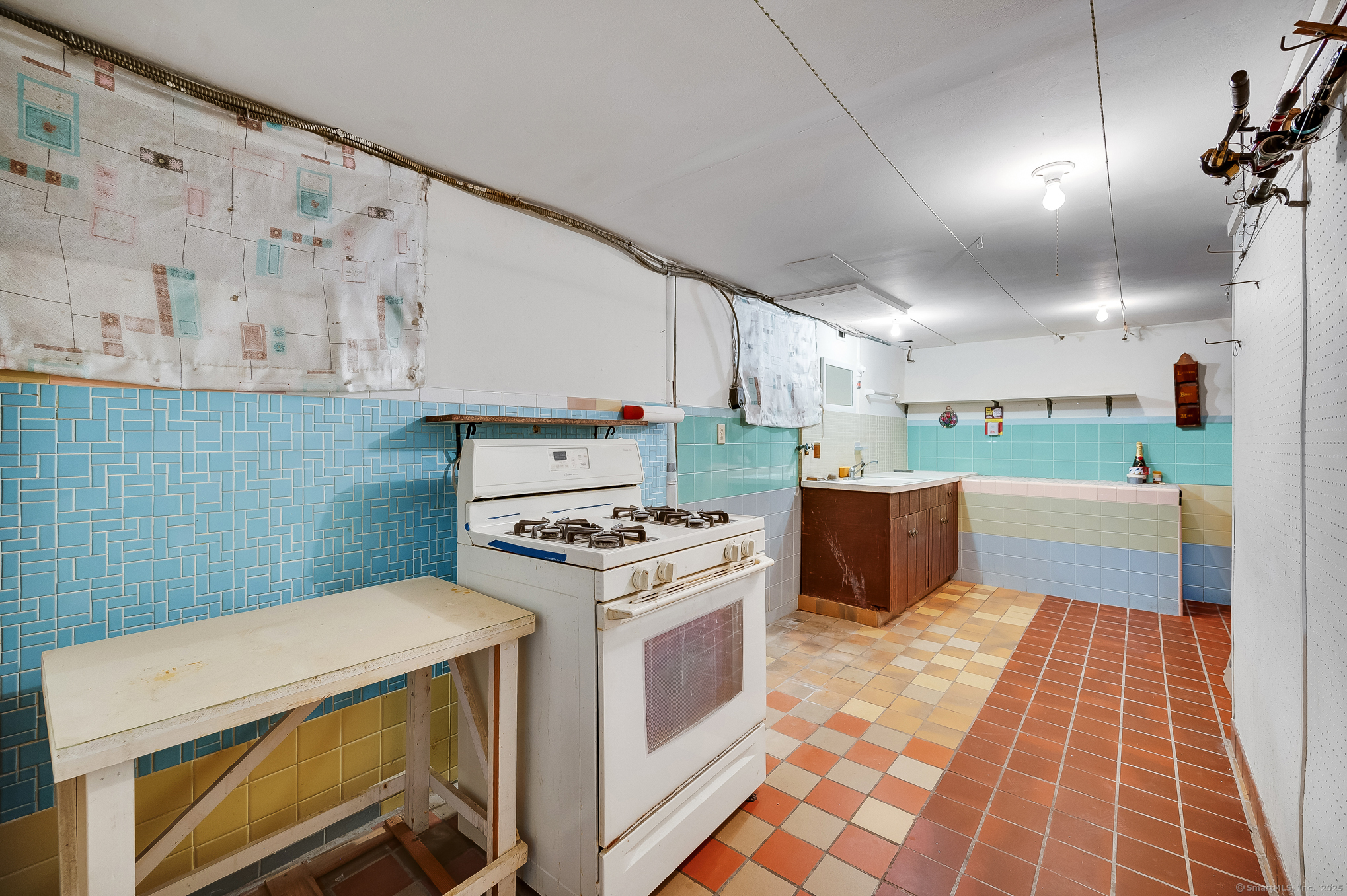 12 Dwight Place, East Haven, Connecticut image 28