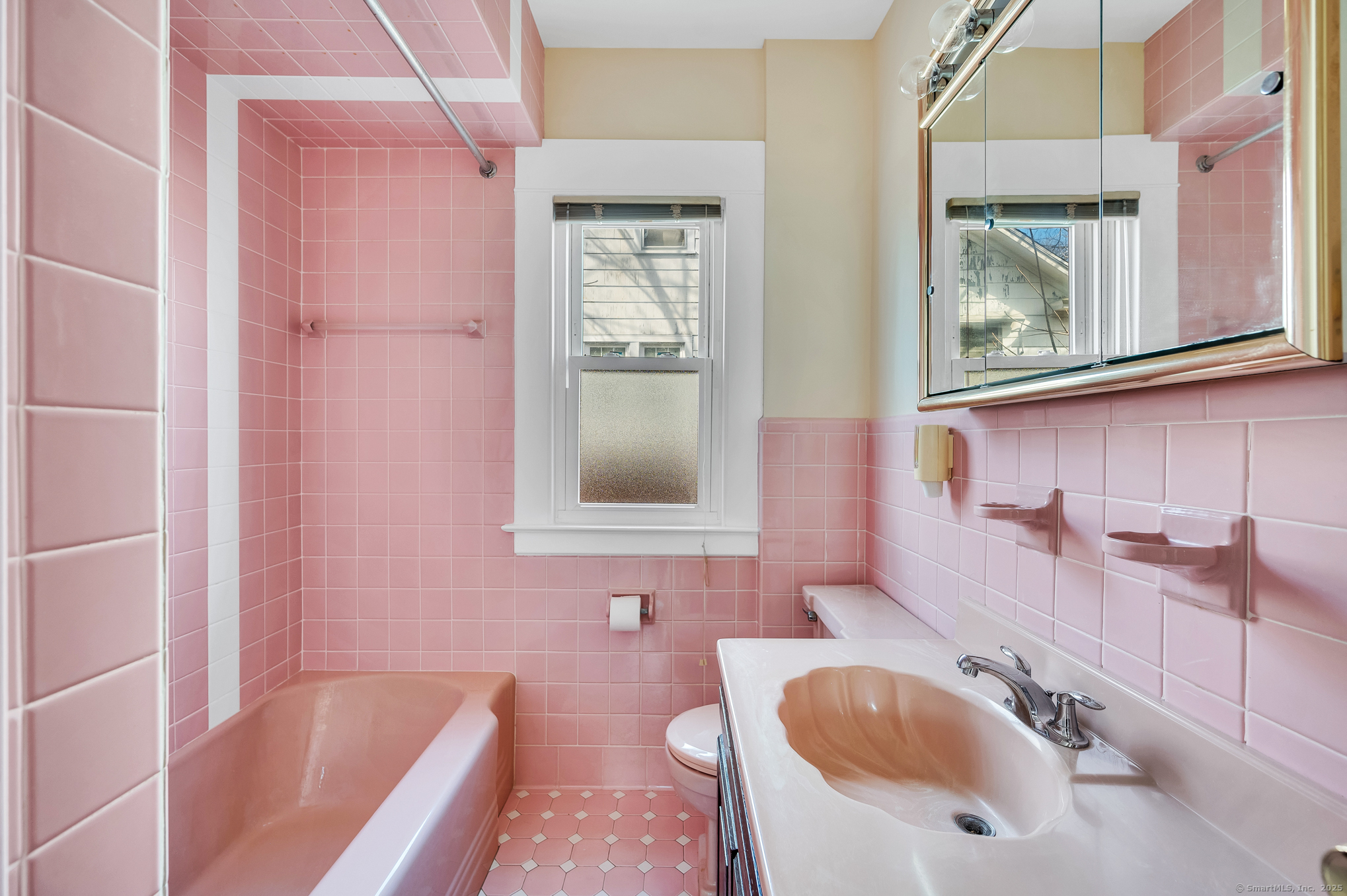12 Dwight Place, East Haven, Connecticut image 15