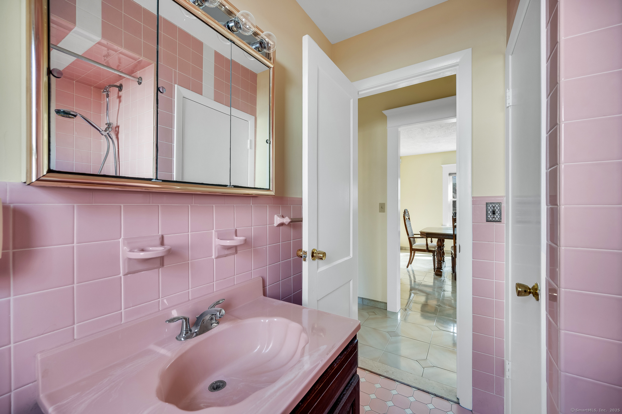 12 Dwight Place, East Haven, Connecticut image 16