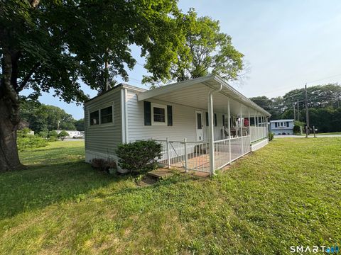 Photo of 42 Grandview Circle, Mansfield, CT 06268 (MLS # 24191466)