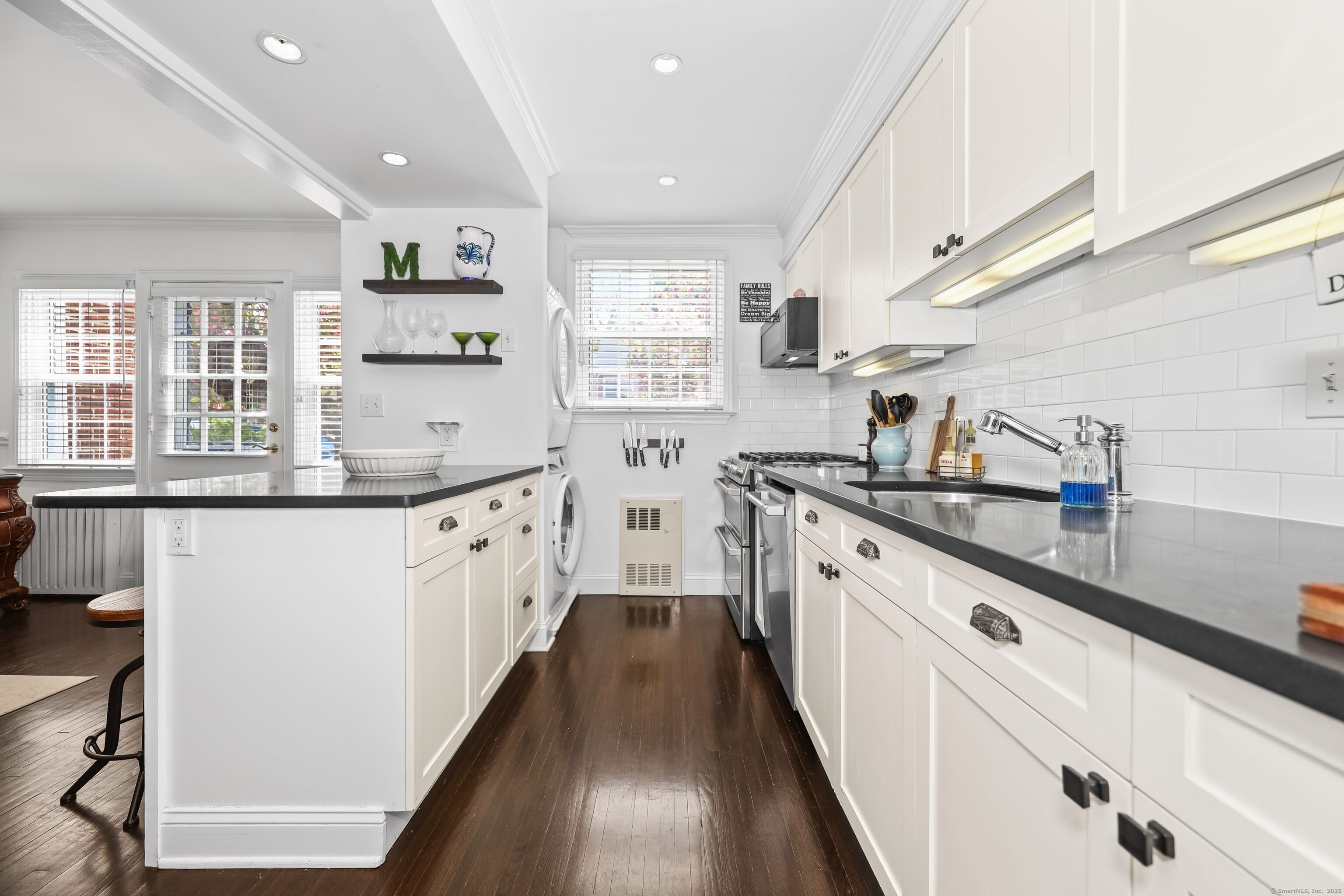 56 Putnam Park, Greenwich, Connecticut image 6