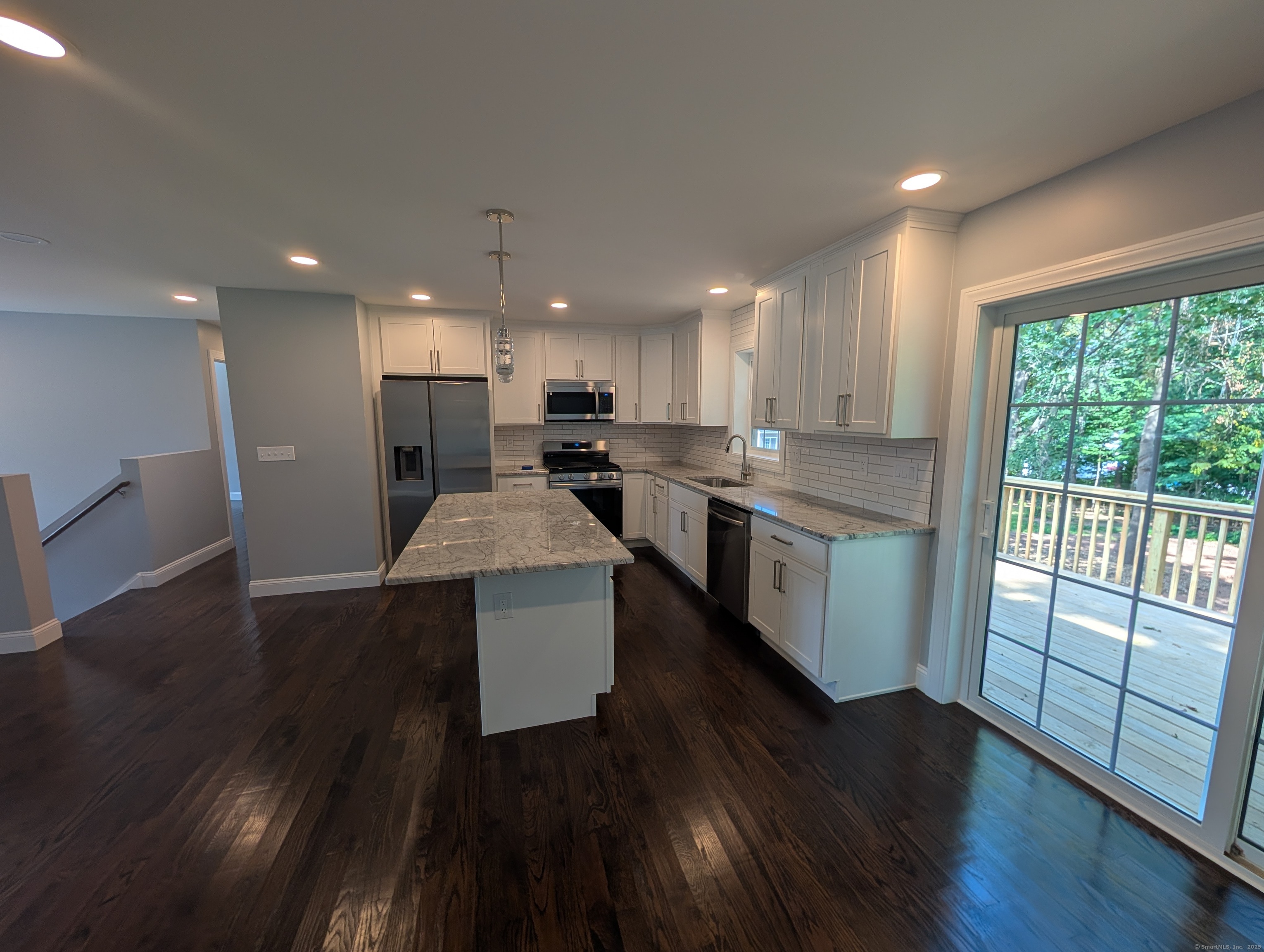 655 Evergreen Avenue