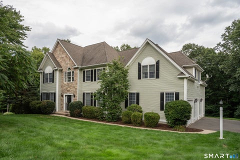 Photo of 16 Hendrickson Lane, Farmington, CT 06085 (MLS # 24214842)