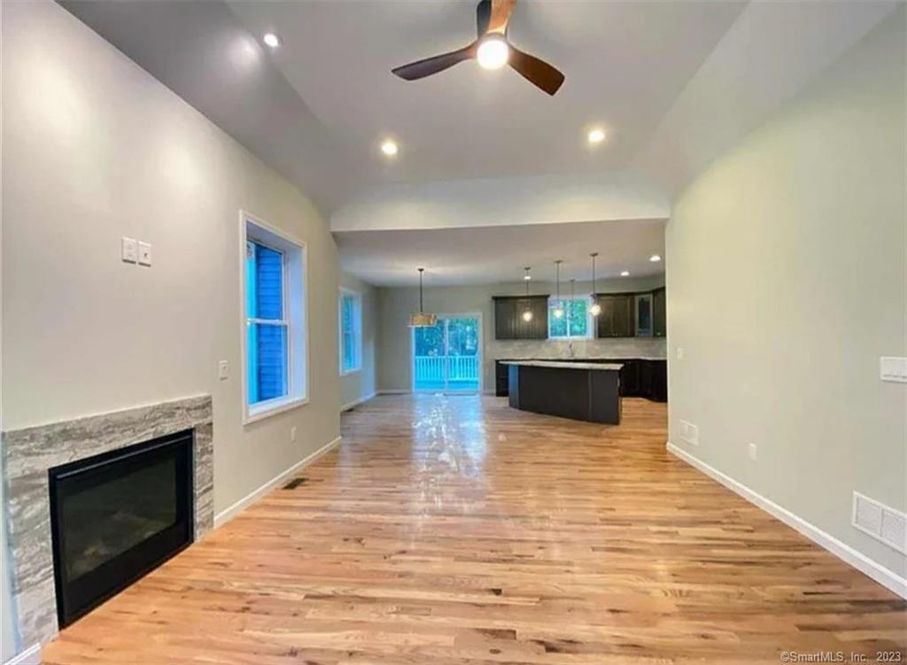 39 Ratlum Mountain Road
