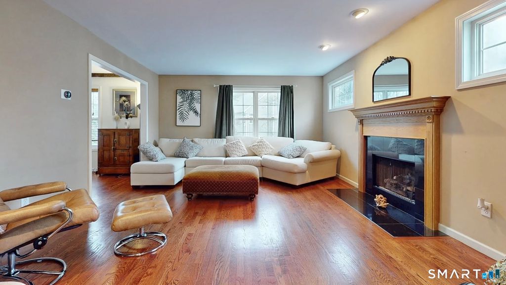 Photo of 18 Amber Lane, Milford, CT 06460 (MLS # 24160222)