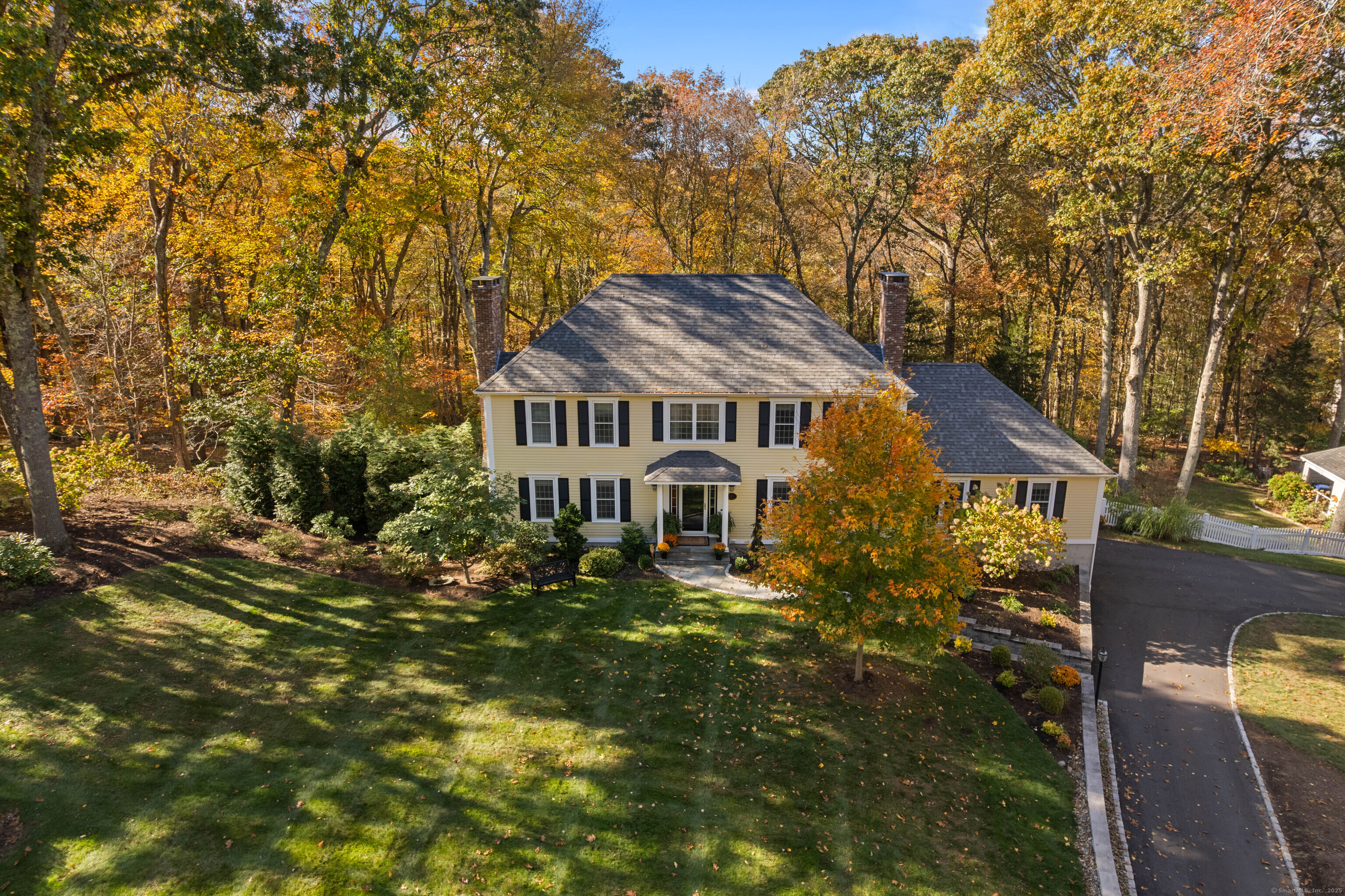 11 Essex Hills Drive