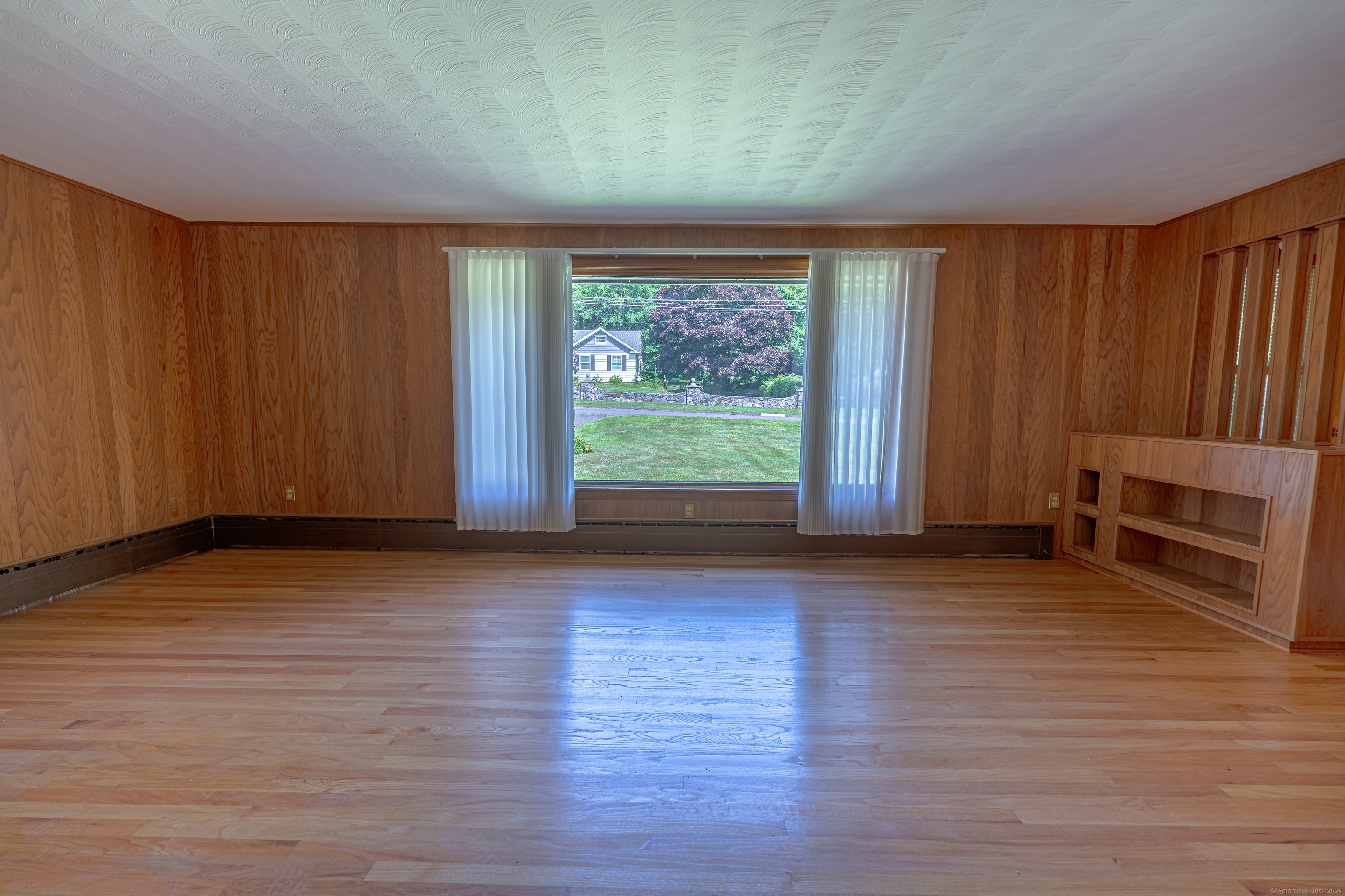 Photo 9 of 40 of 27 Juniper Drive house