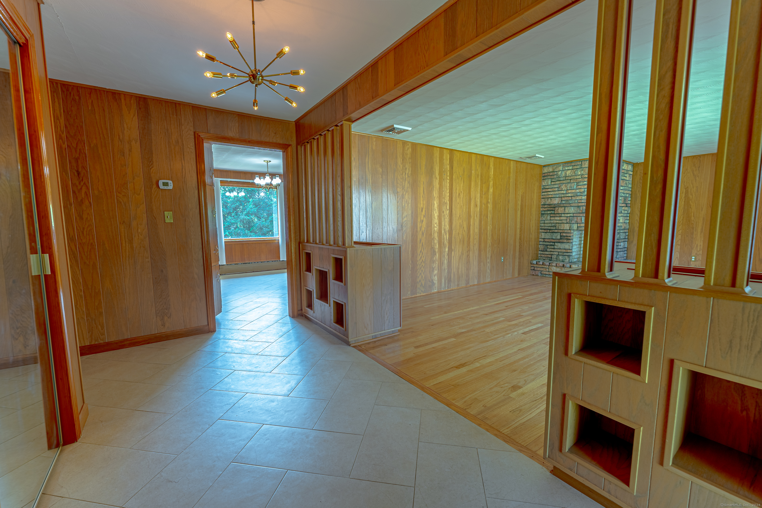 Photo 6 of 40 of 27 Juniper Drive house