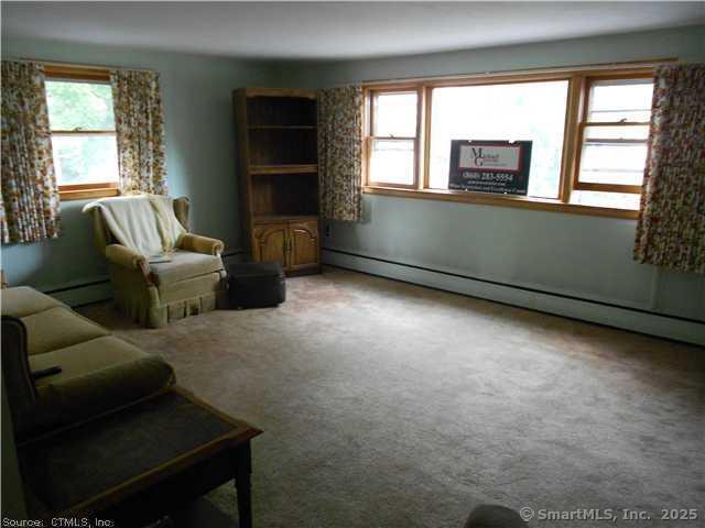 8 Burnham Street 2A