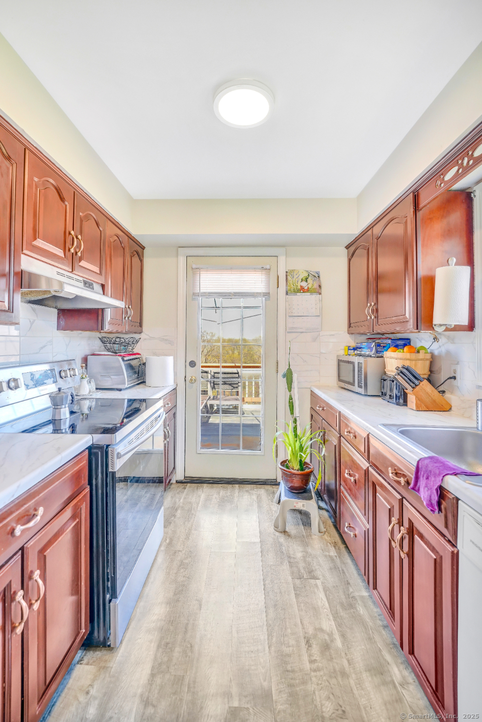 701 Bucks Hill Road, Waterbury, Connecticut image 5