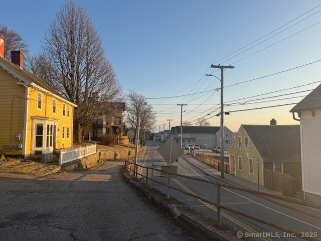 132 Thames Street #R, Groton, Connecticut image 4