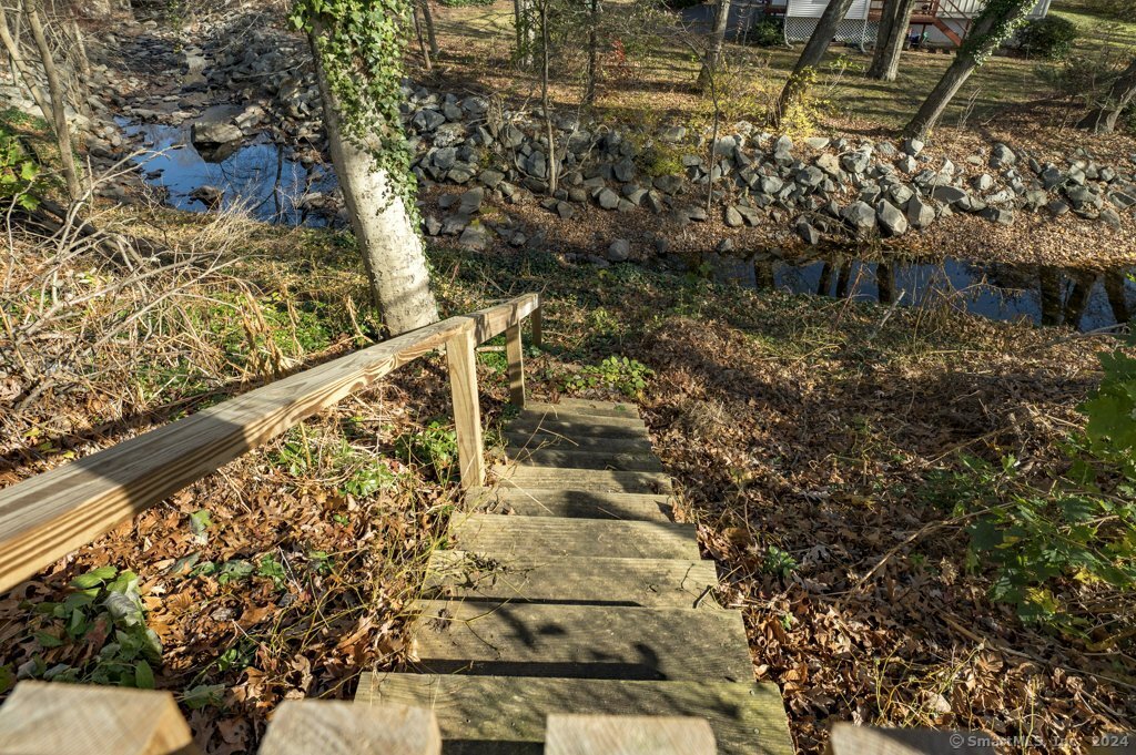 29 Lochbourne Drive, Clinton, Connecticut image 22