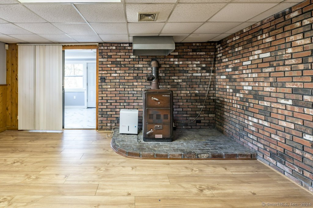 29 Lochbourne Drive, Clinton, Connecticut image 15