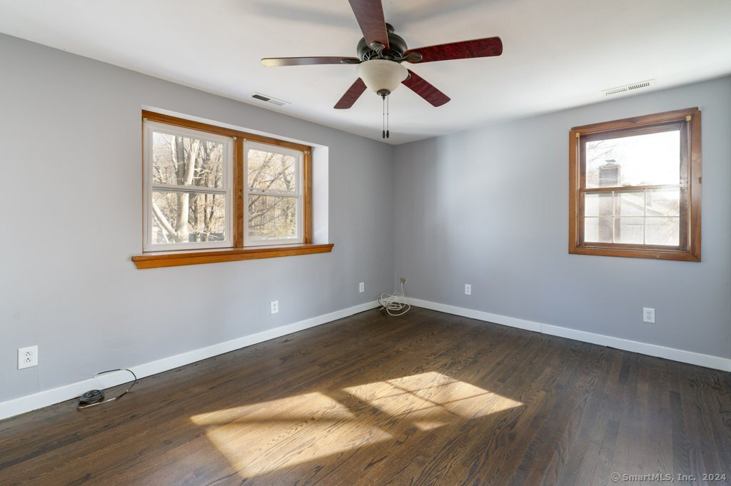 29 Lochbourne Drive, Clinton, Connecticut image 18