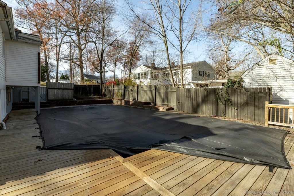 29 Lochbourne Drive, Clinton, Connecticut image 21