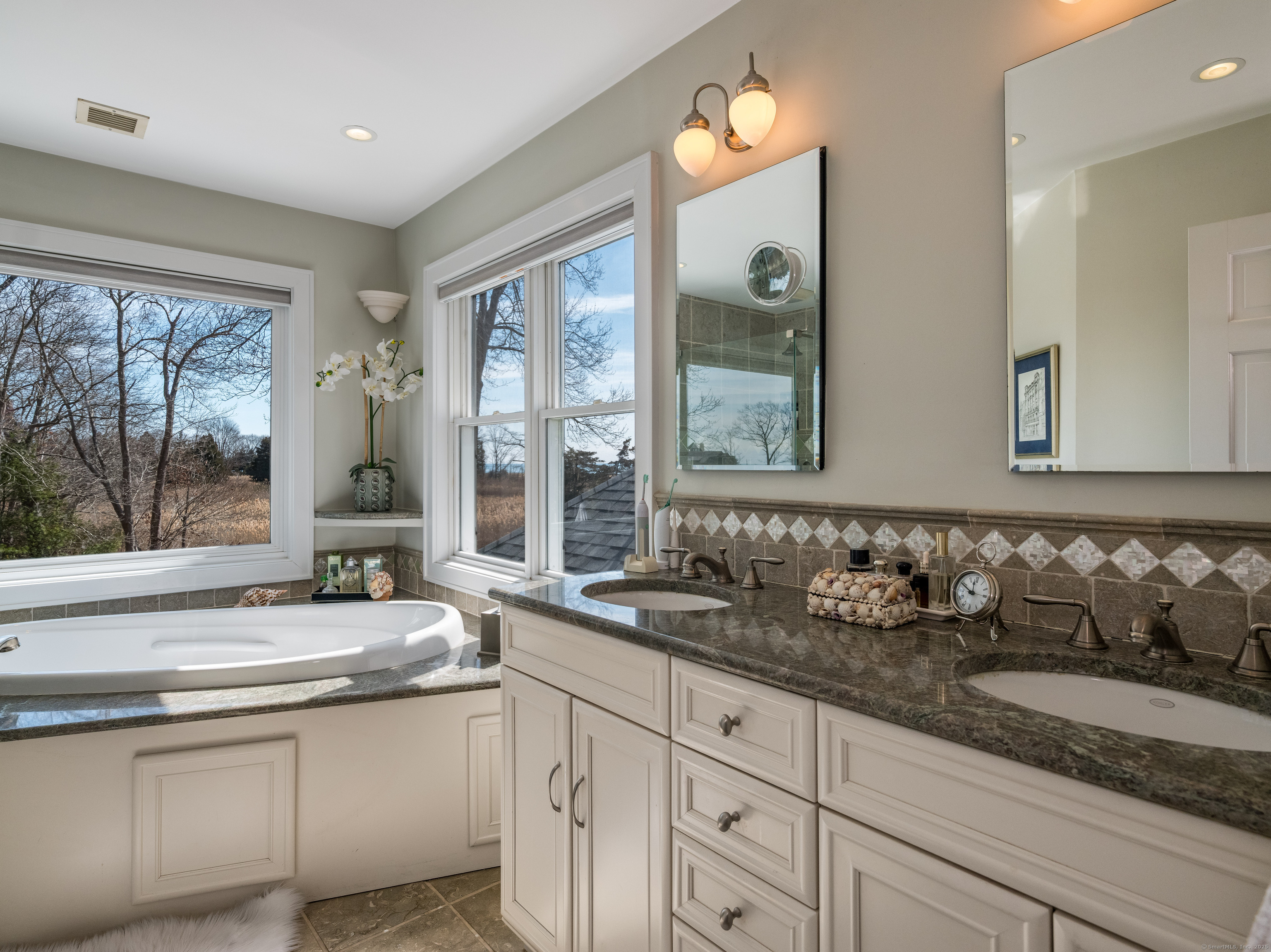 50 Whedon Lane, Madison, Connecticut image 32