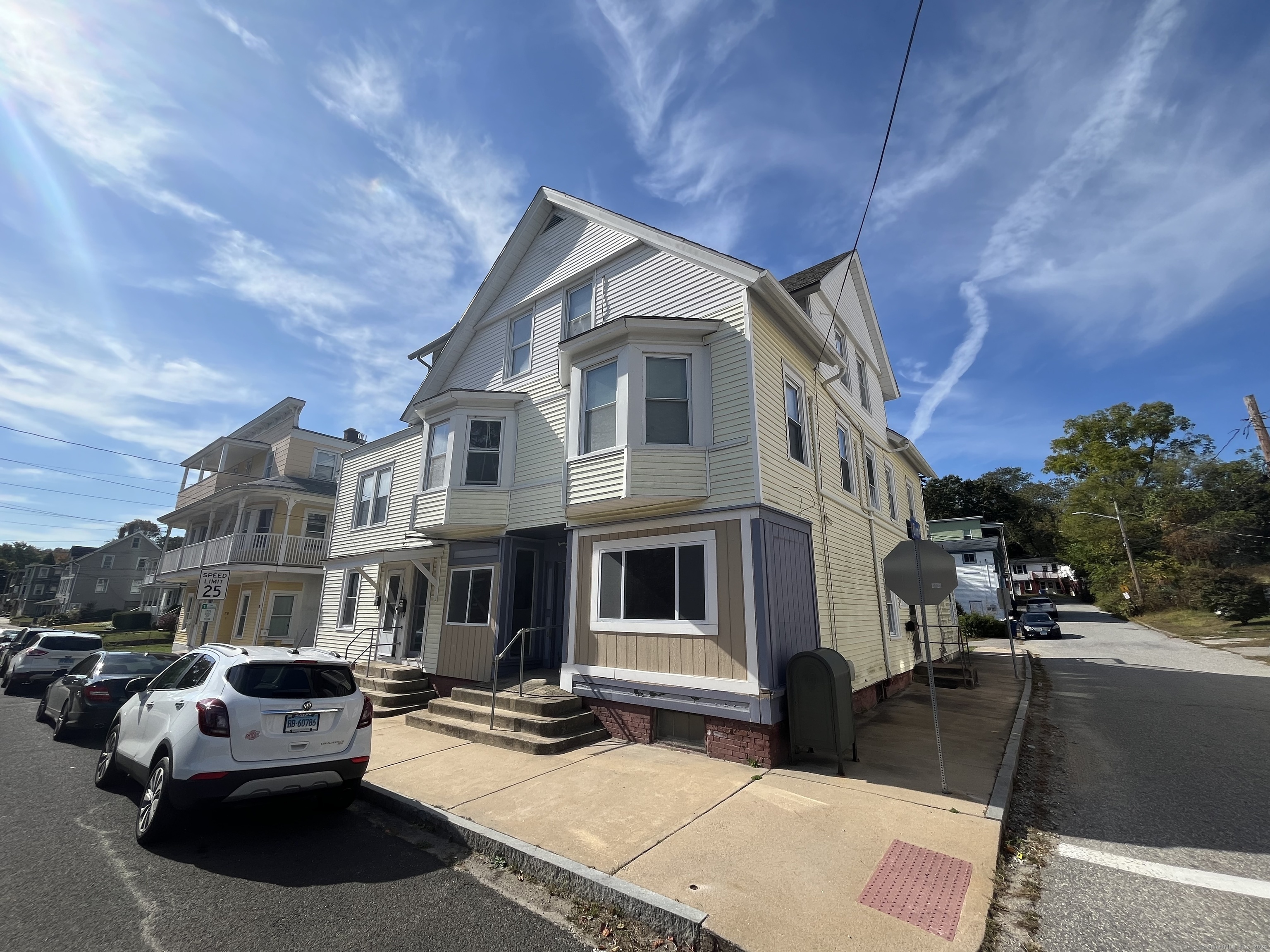 22-26 Hunters Avenue