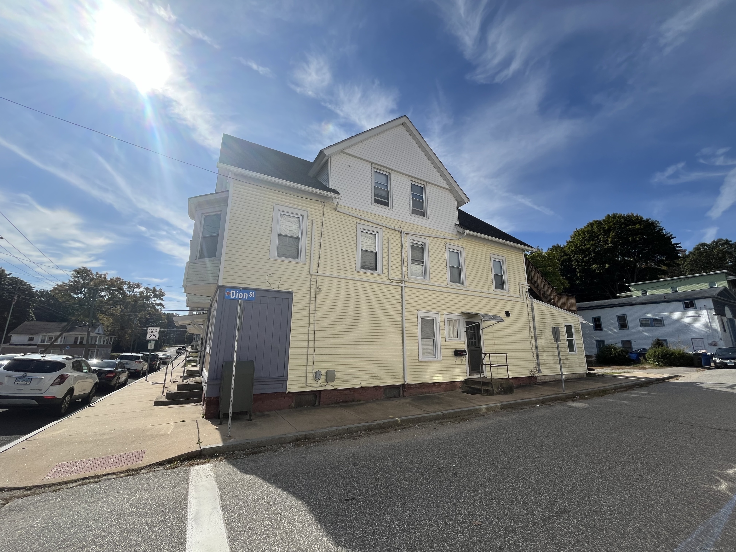 22-26 Hunters Avenue