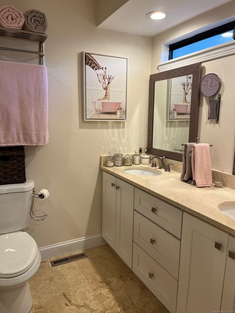 Tiny photo for 2 Balsam Court #2, Avon, CT 06001 (MLS # 24136303)