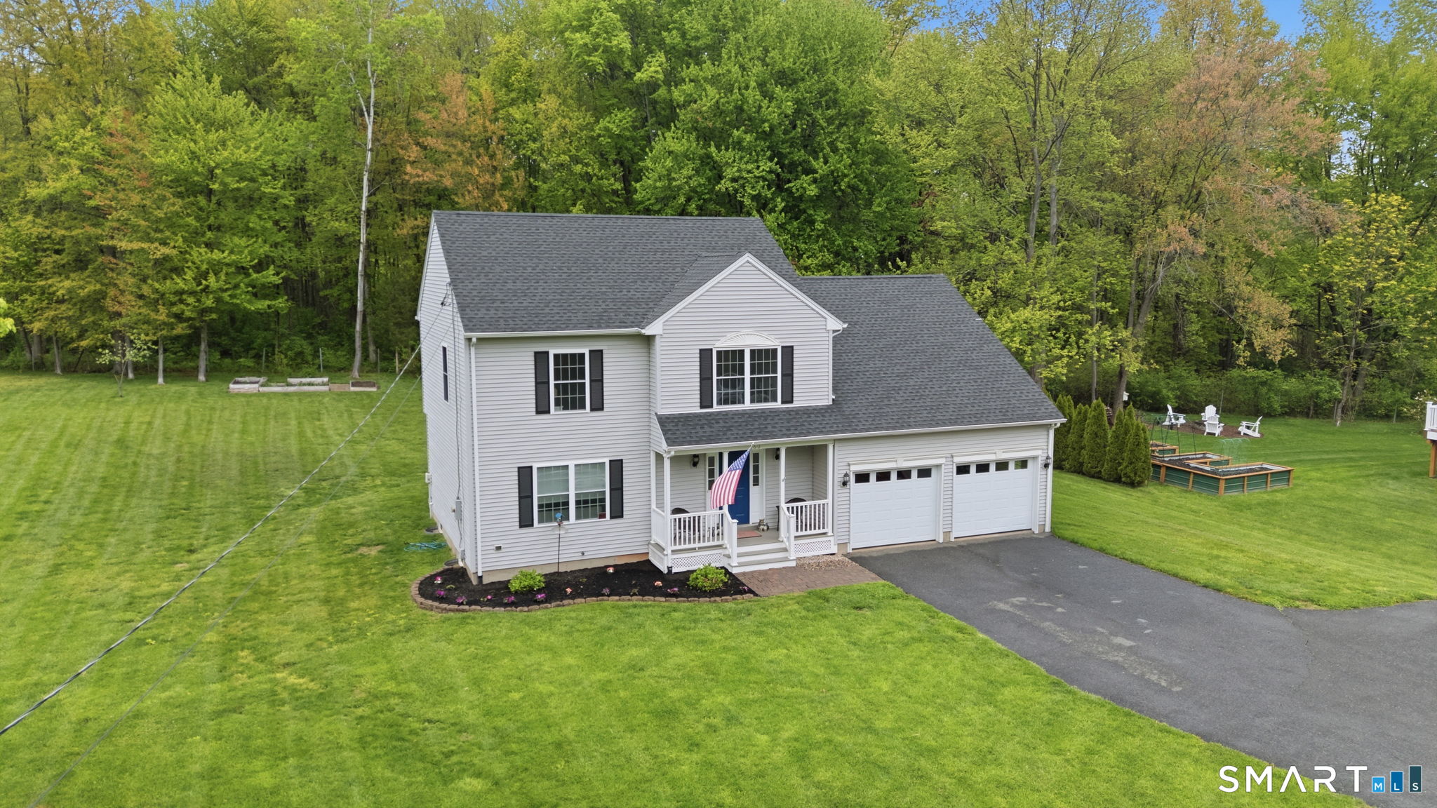 160 Canal Road