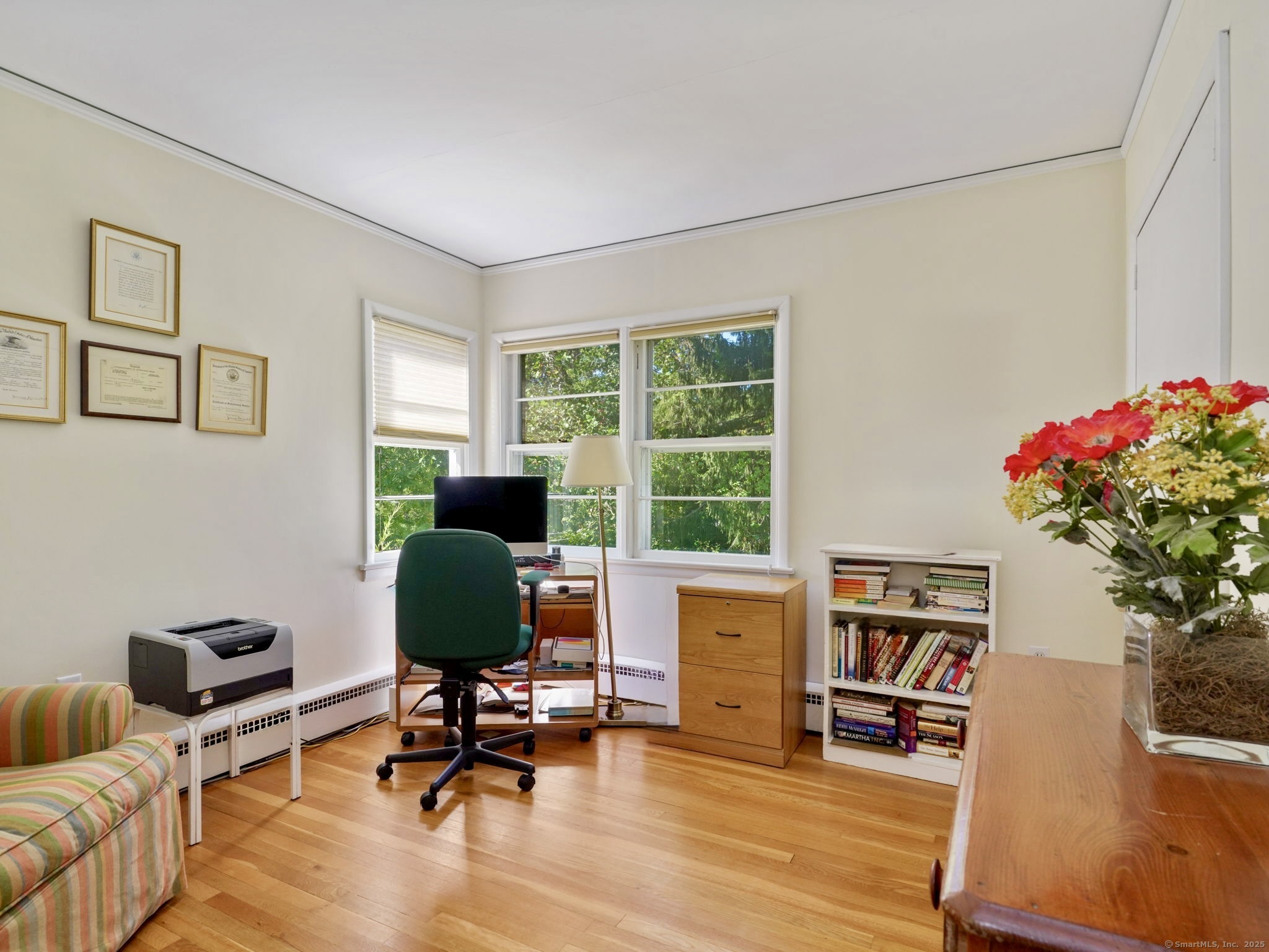 Norwalk, Connecticut 06853, United States, 3 Bedrooms Bedrooms, ,2 BathroomsBathrooms,Residential,Active,221458