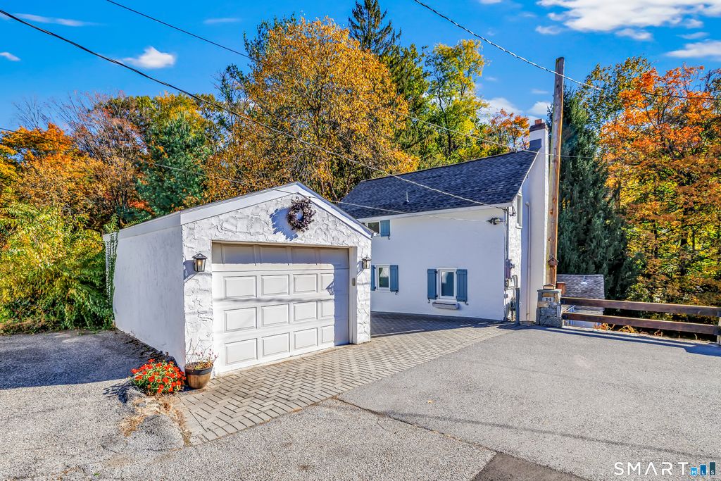 Photo of Greenwich, CT 06831 (MLS # 24170696)