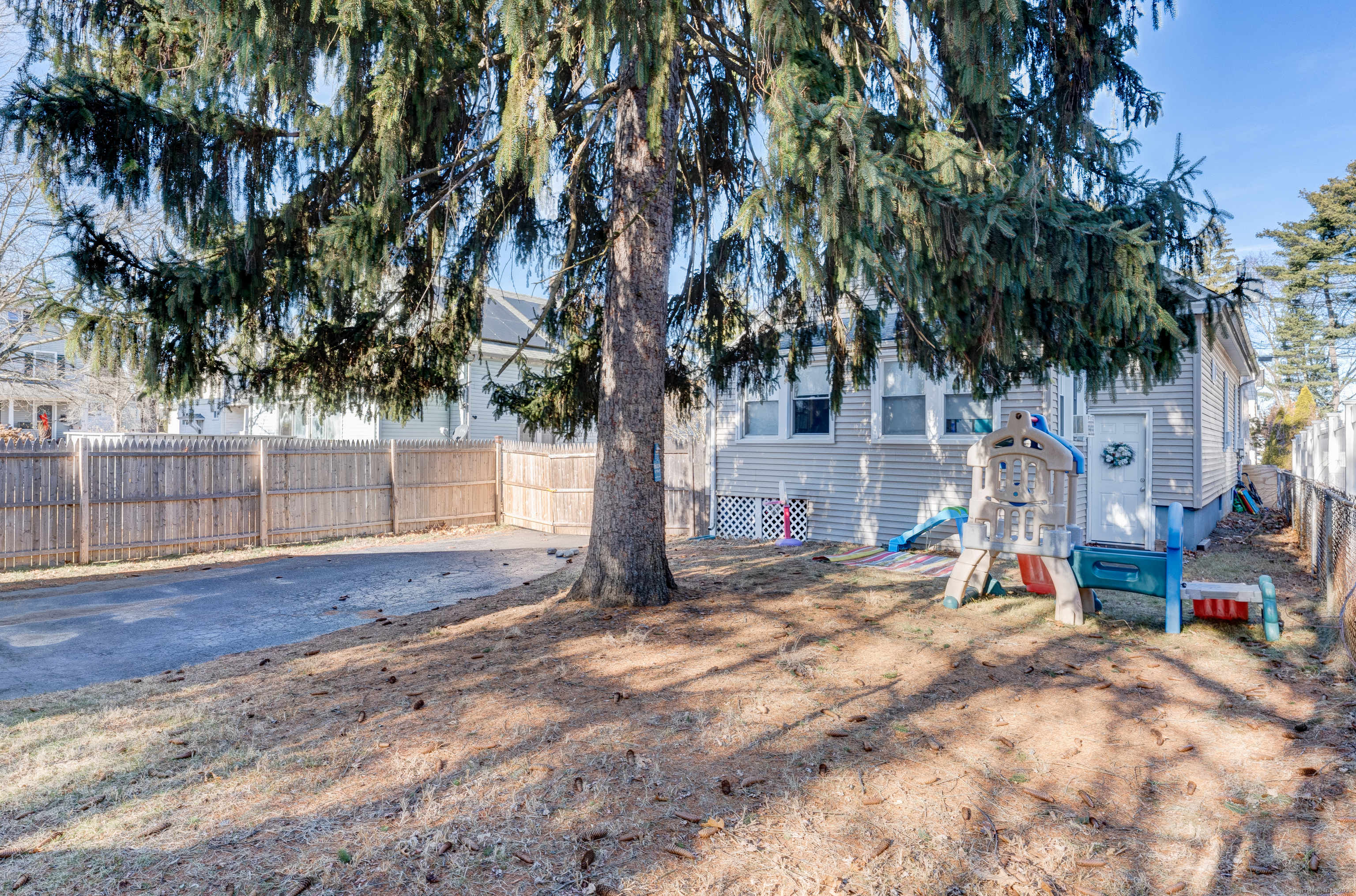 39 Bliss Street, East Hartford, Connecticut image 24