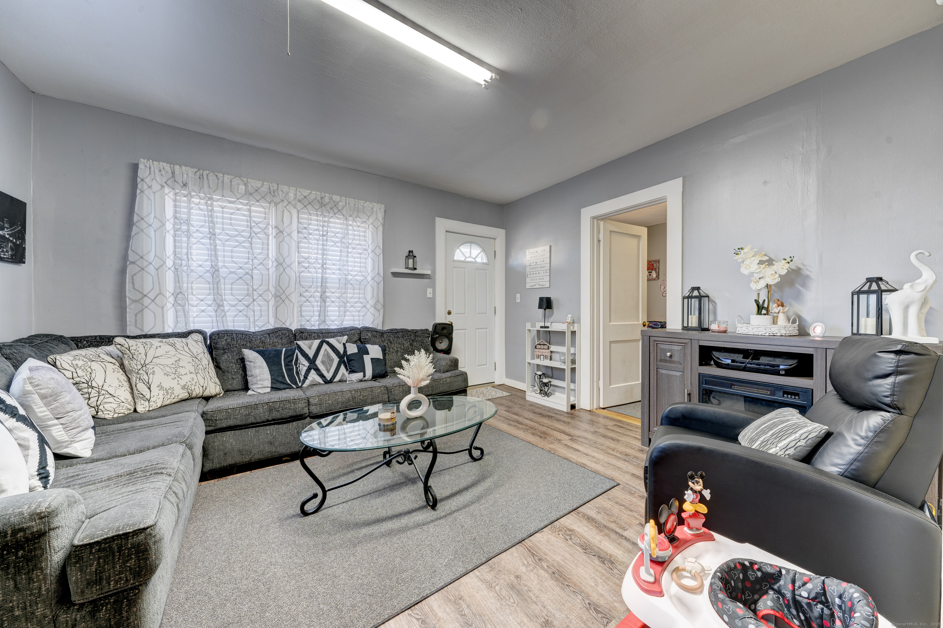 39 Bliss Street, East Hartford, Connecticut image 3