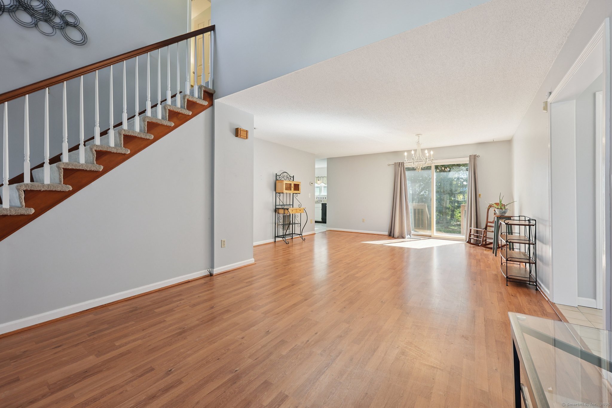 17 Fox Hollow Drive 17