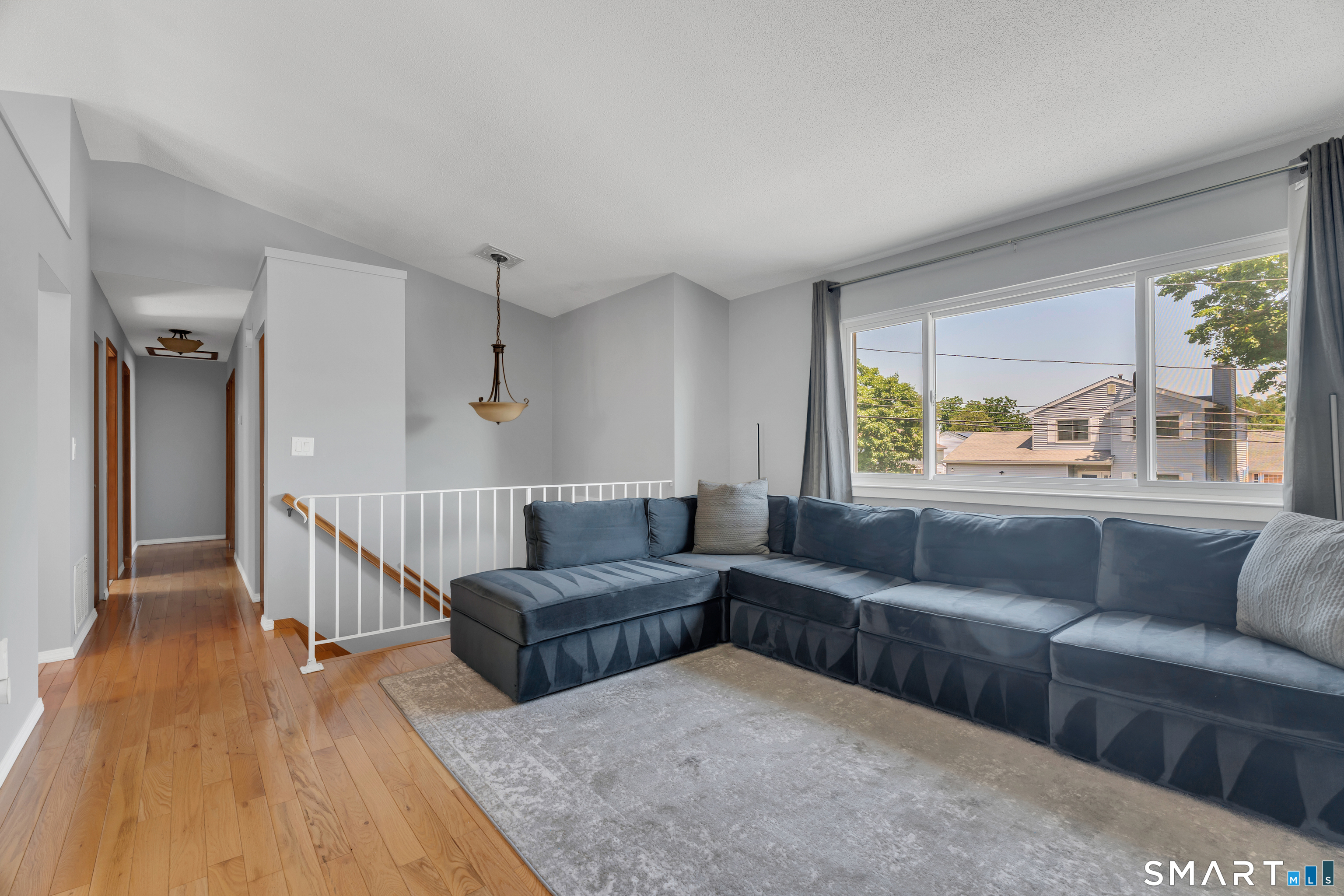 12 Roses Farm Road