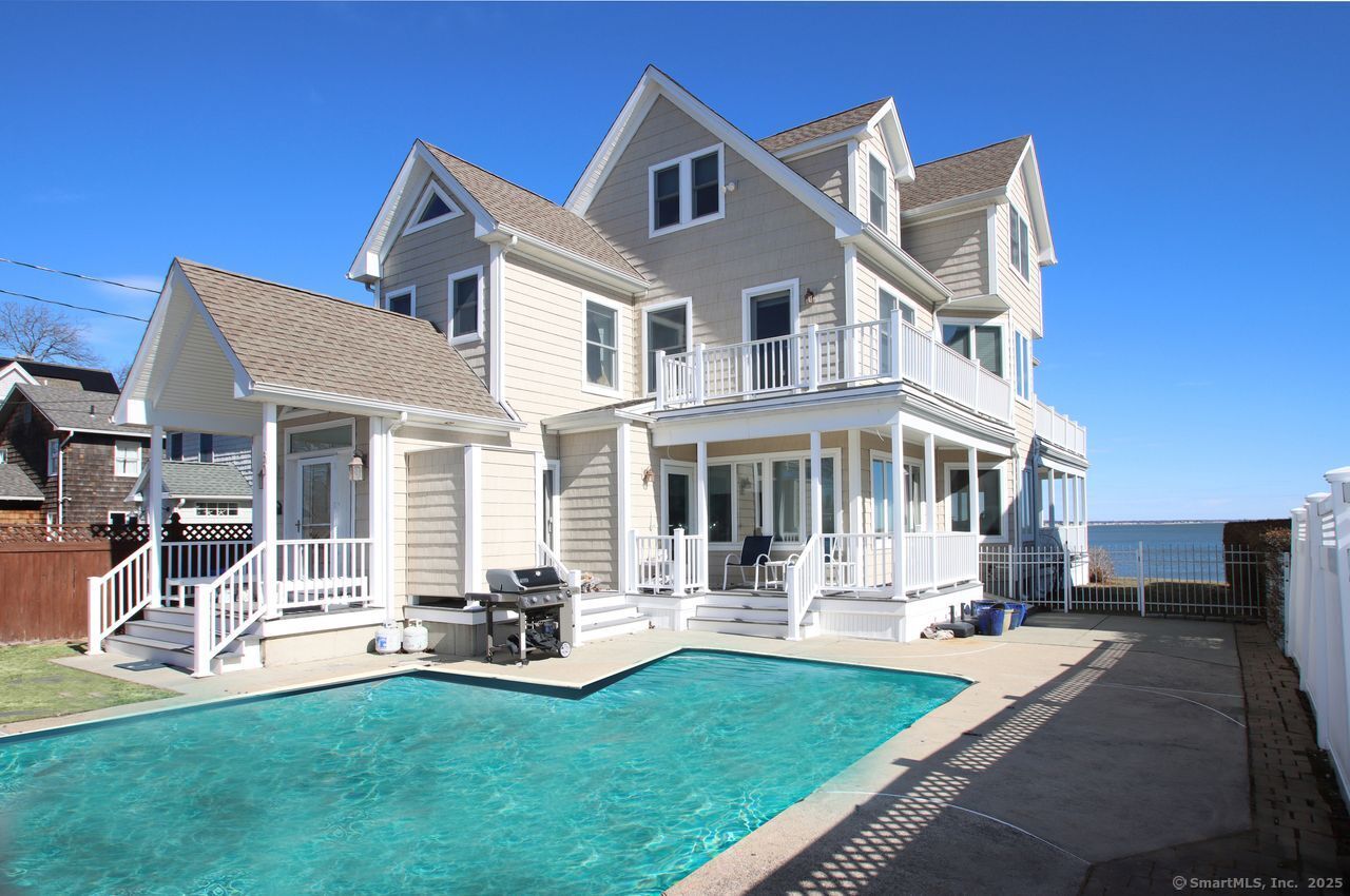 Property for Sale at Sols Point Road, Clinton, Connecticut - Bedrooms: 4 
Bathrooms: 3 
Rooms: 10  - $2,400,000