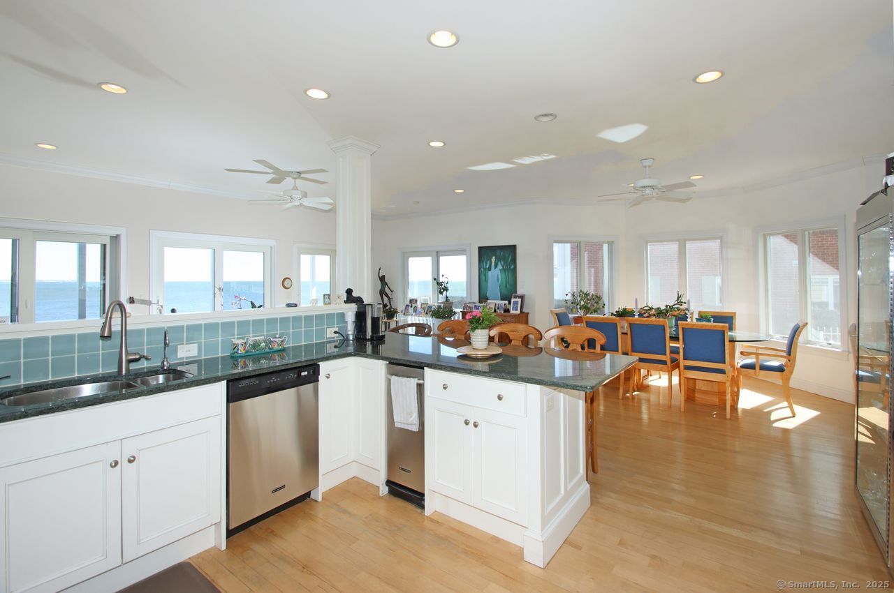 30 Sols Point Road, Clinton, Connecticut image 14
