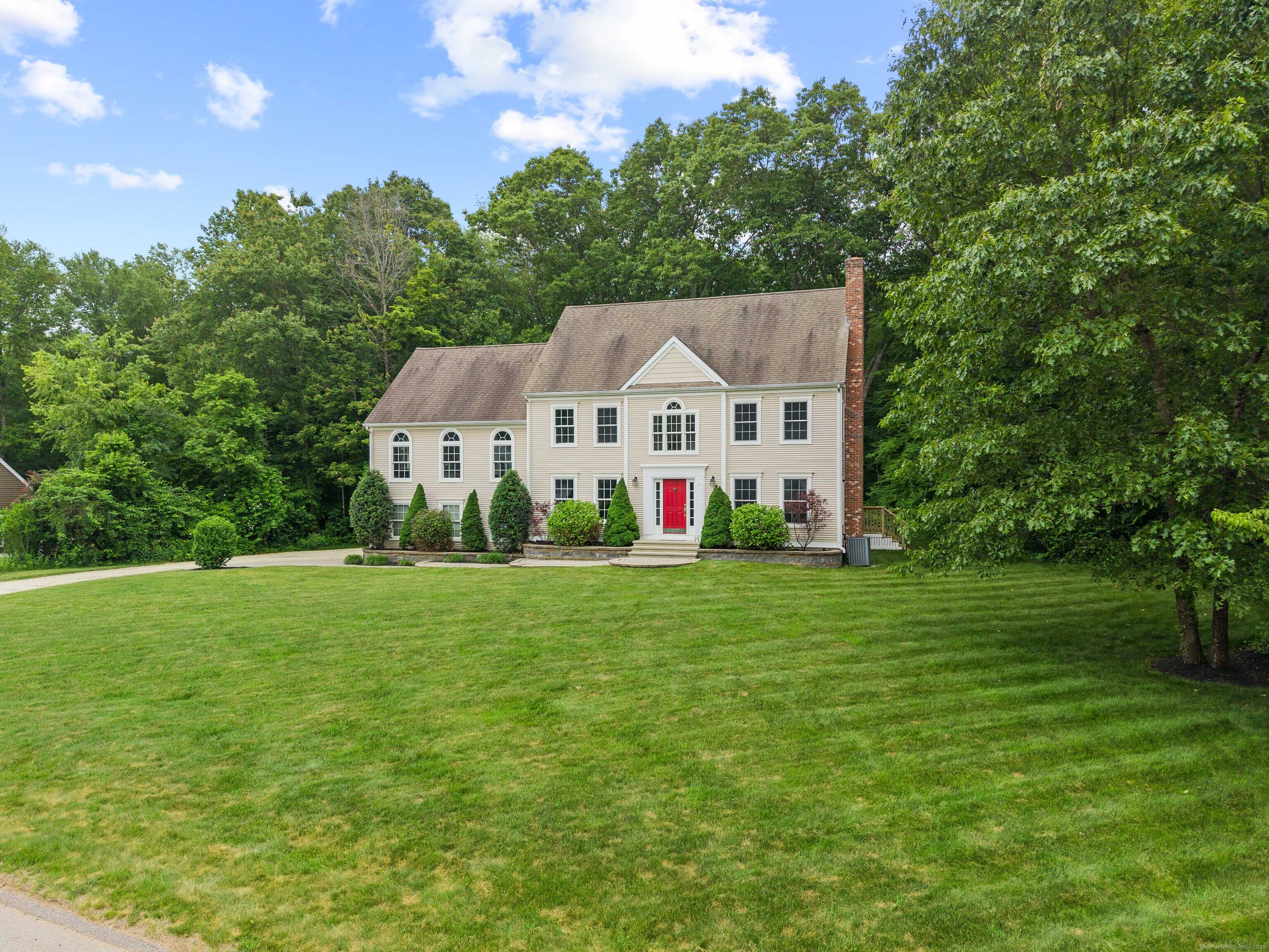 11 Acorn Drive
