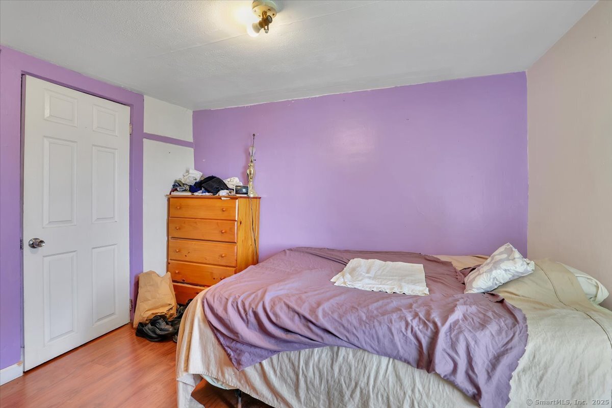 Norwich, Connecticut 06360, United States, 5 Bedrooms Bedrooms, ,4 BathroomsBathrooms,Residential,Active,161296