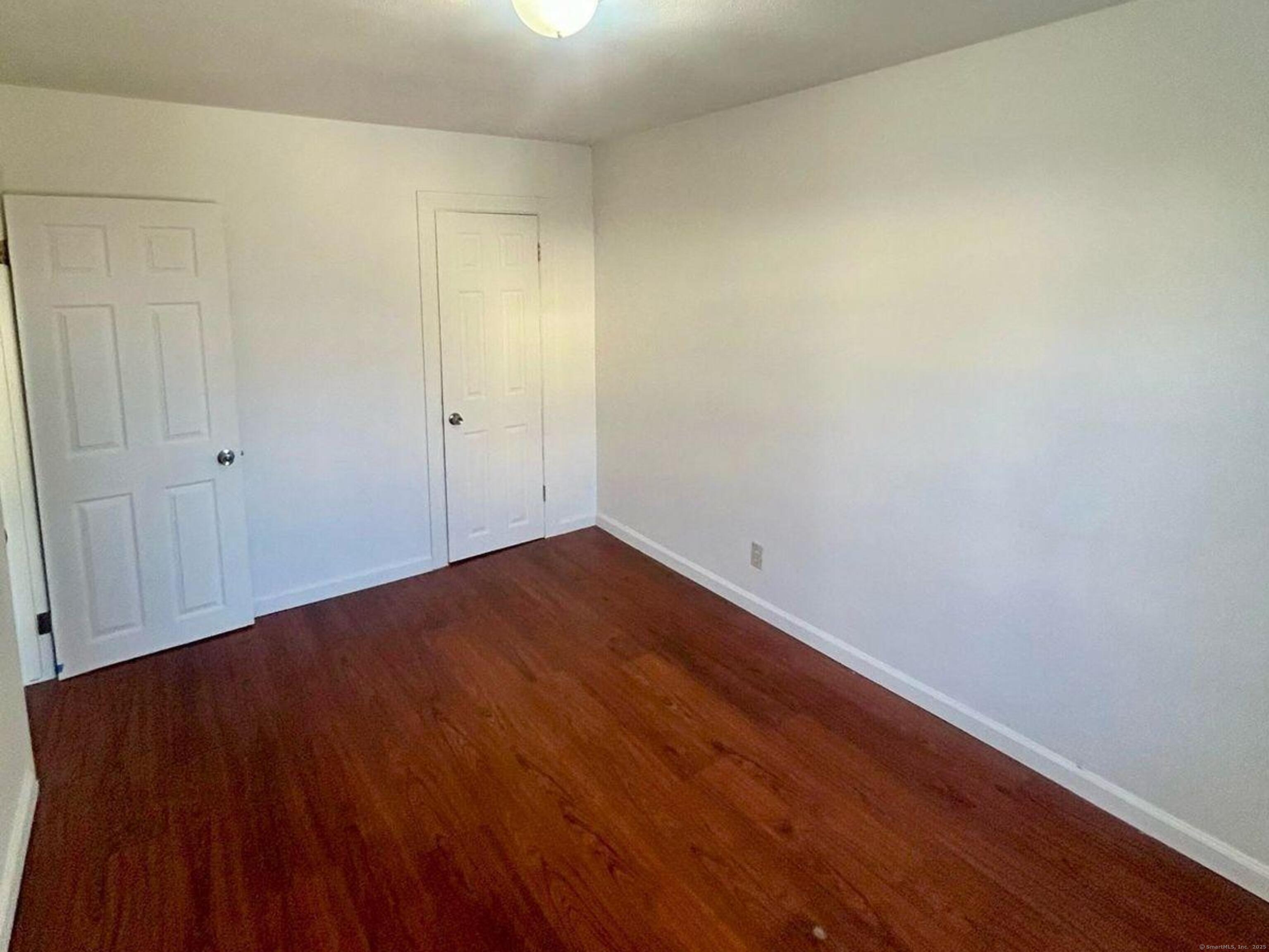 Norwich, Connecticut 06360, United States, 5 Bedrooms Bedrooms, ,4 BathroomsBathrooms,Residential,Active,161296