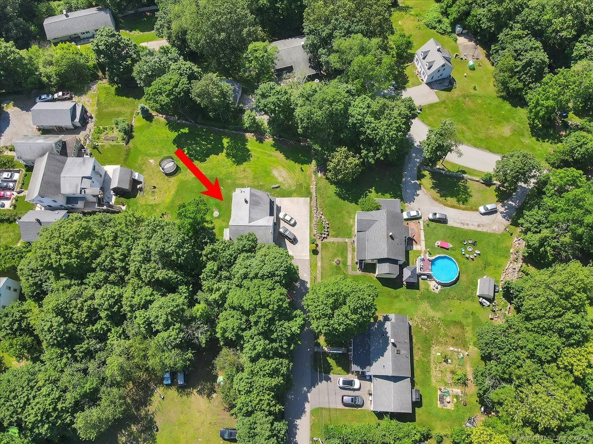 Norwich, Connecticut 06360, United States, 5 Bedrooms Bedrooms, ,4 BathroomsBathrooms,Residential,Active,161296