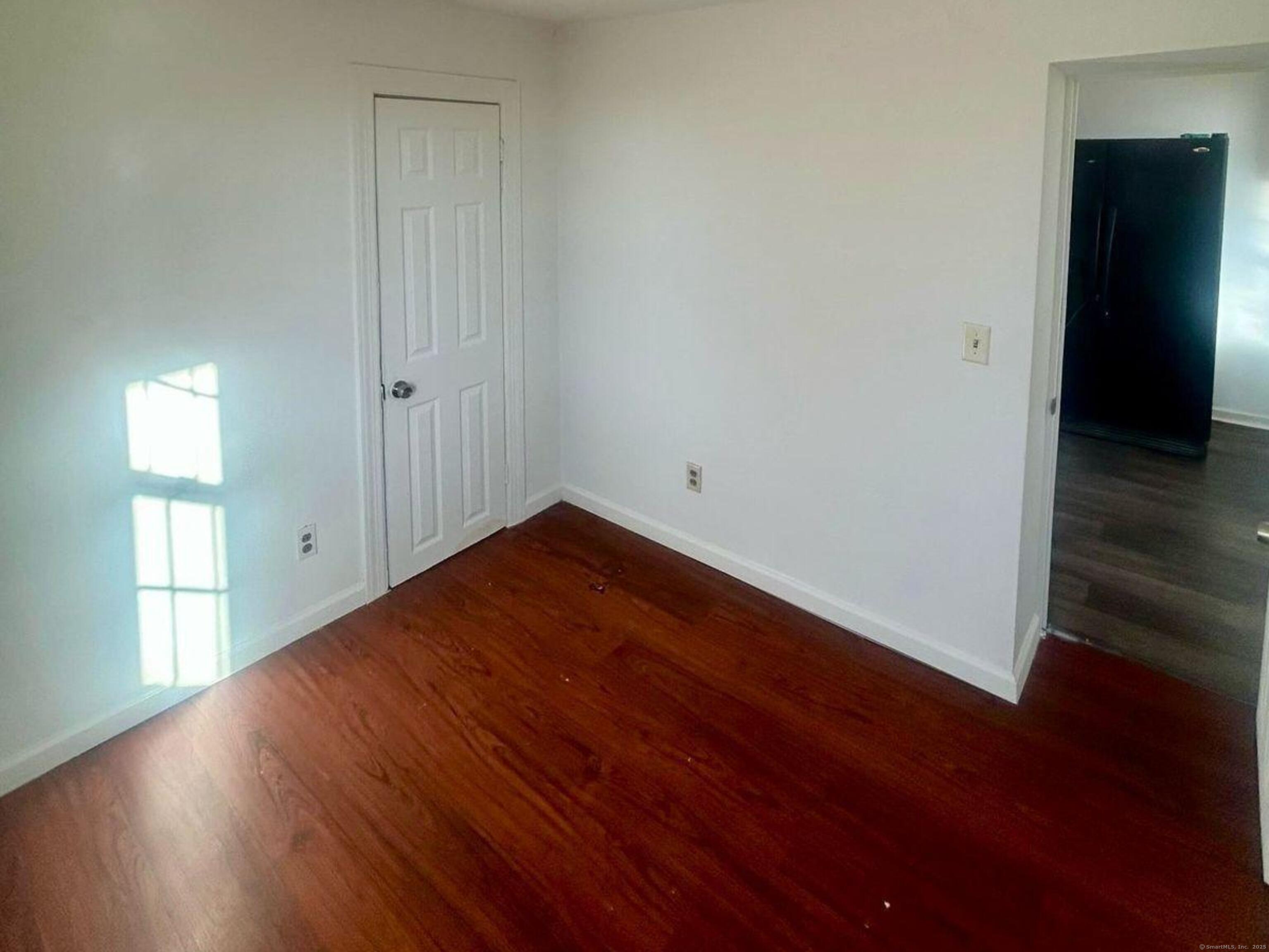 Norwich, Connecticut 06360, United States, 5 Bedrooms Bedrooms, ,4 BathroomsBathrooms,Residential,Active,161296