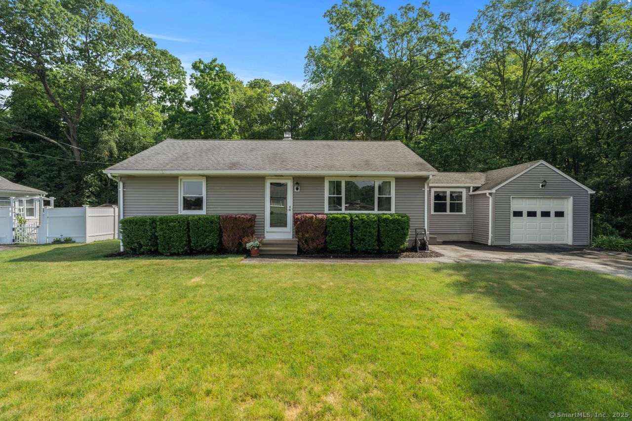 Property for Sale at Frederick Street, North Branford, Connecticut - Bedrooms: 2 
Bathrooms: 1 
Rooms: 5  - $345,000