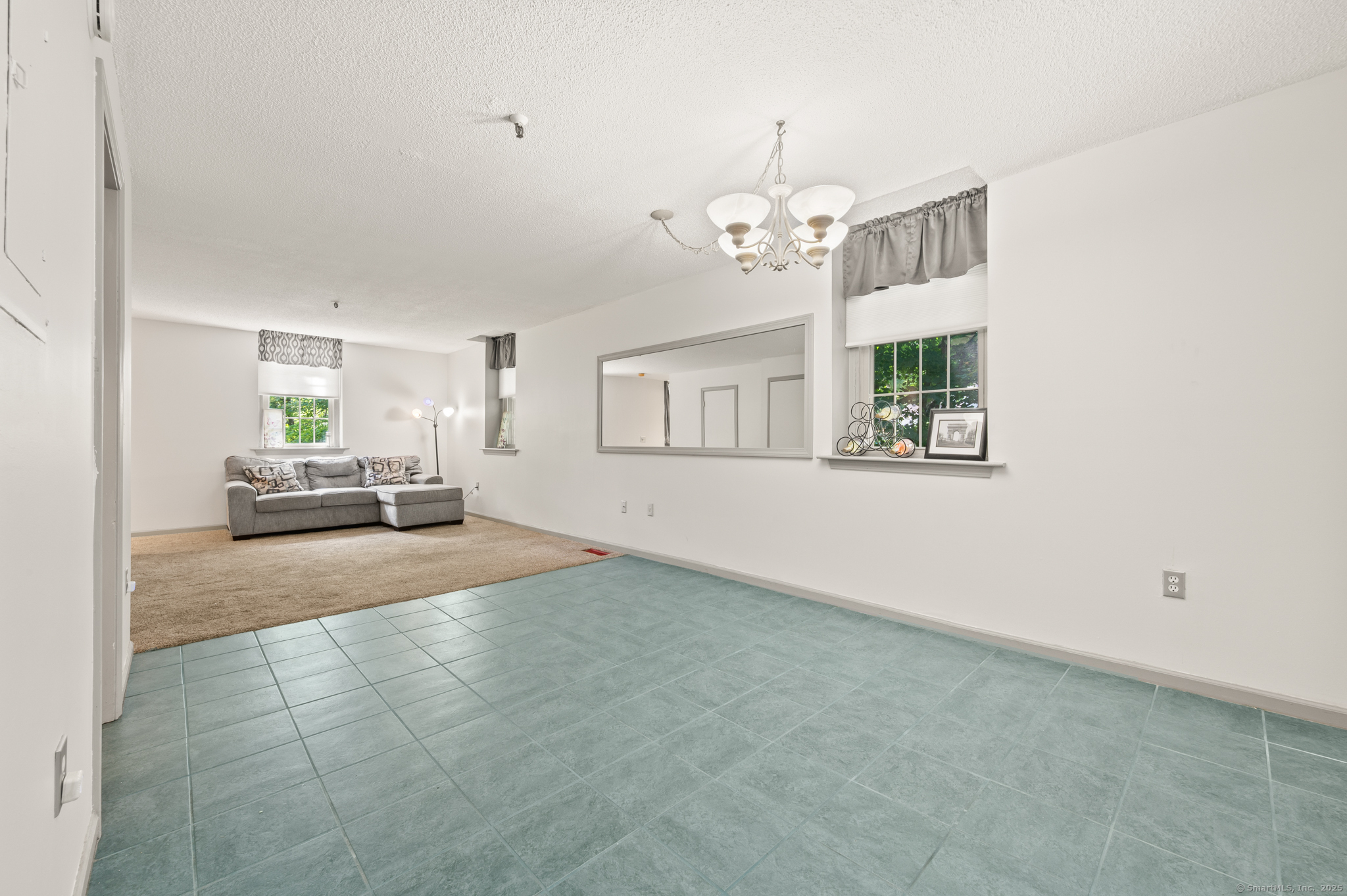 1 Russell Street APT 11