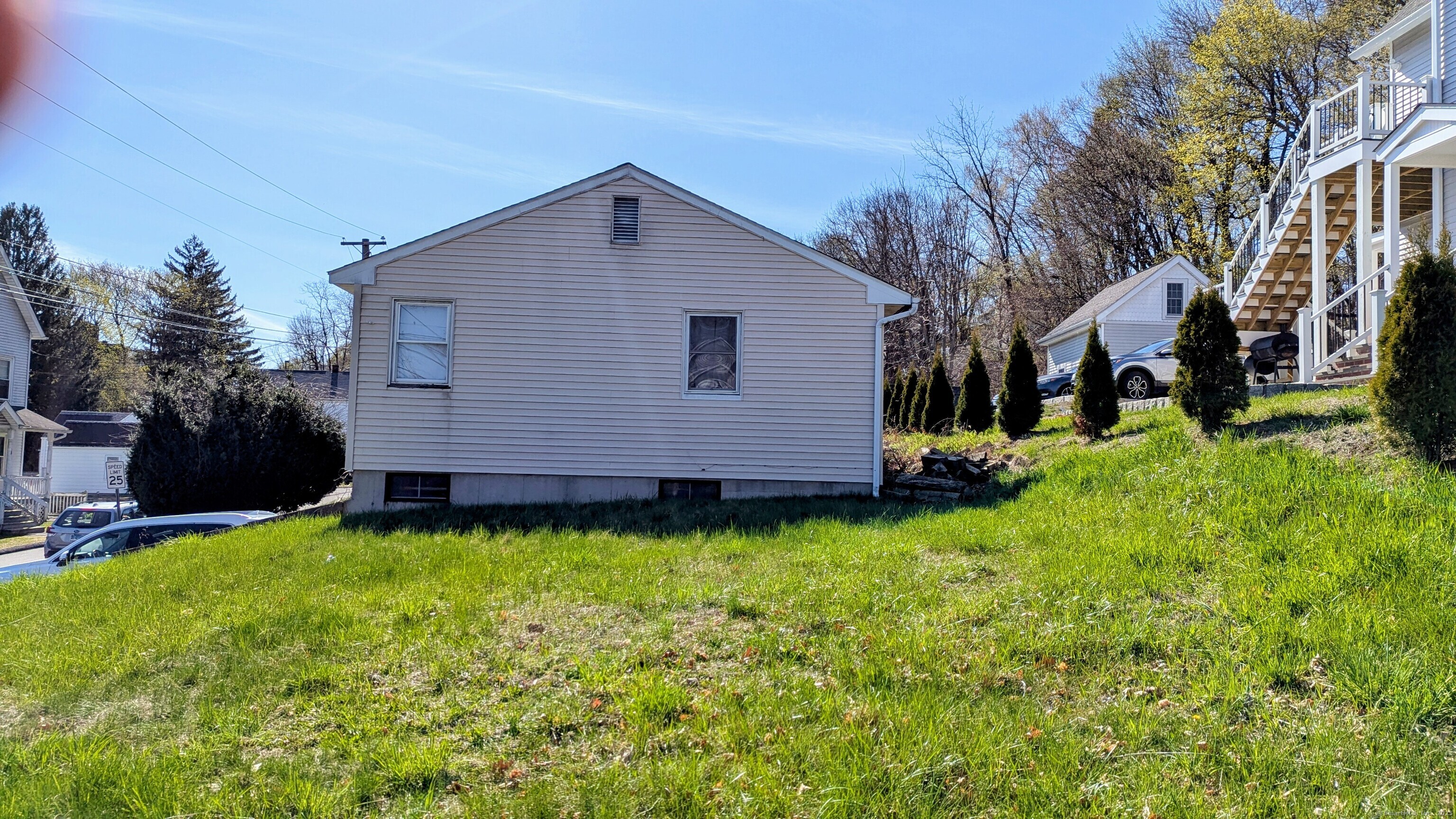 6 Hillside Avenue, Danbury, Connecticut image 2