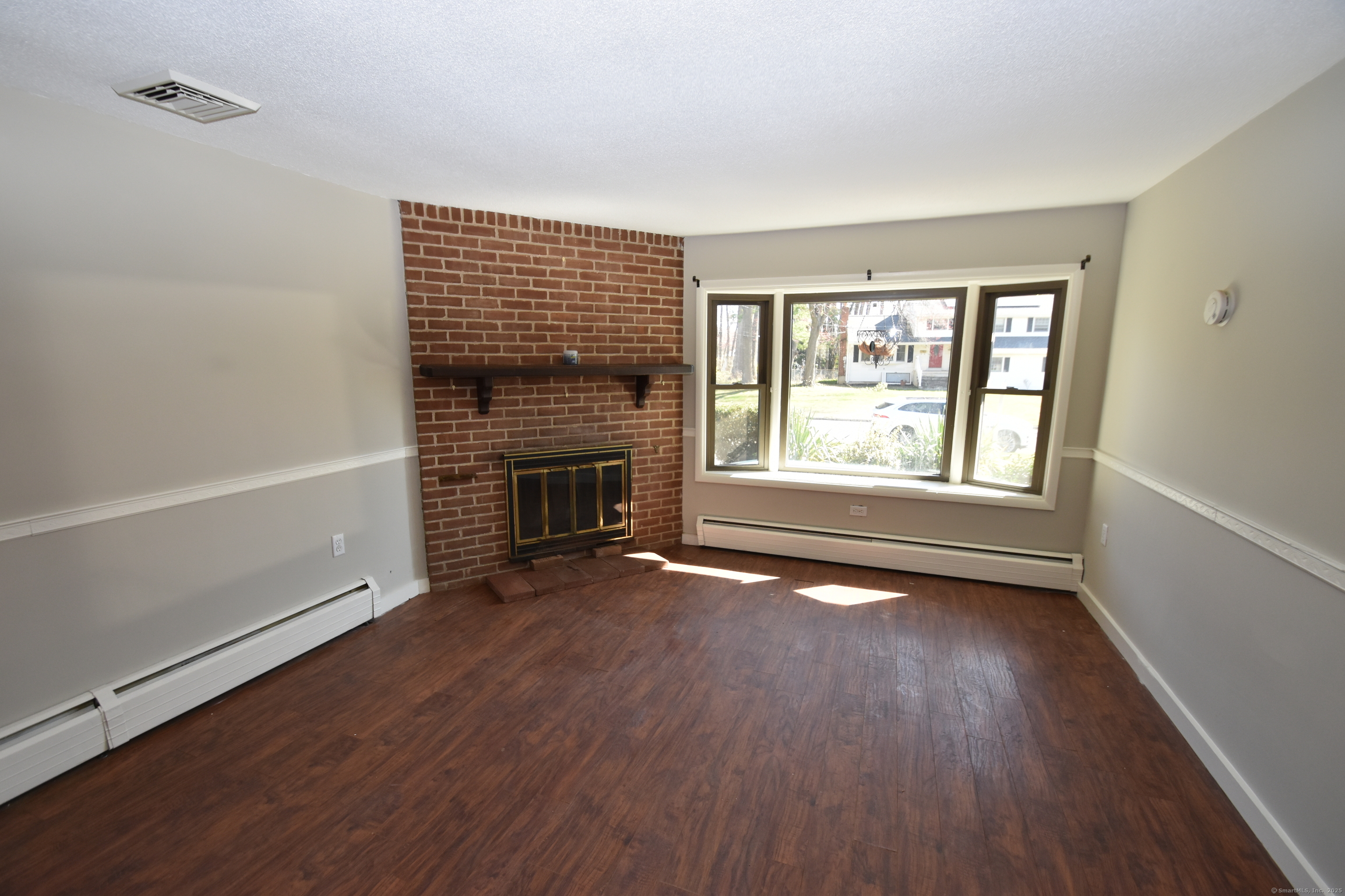 21 Diana Lane, Windsor, Connecticut image 24