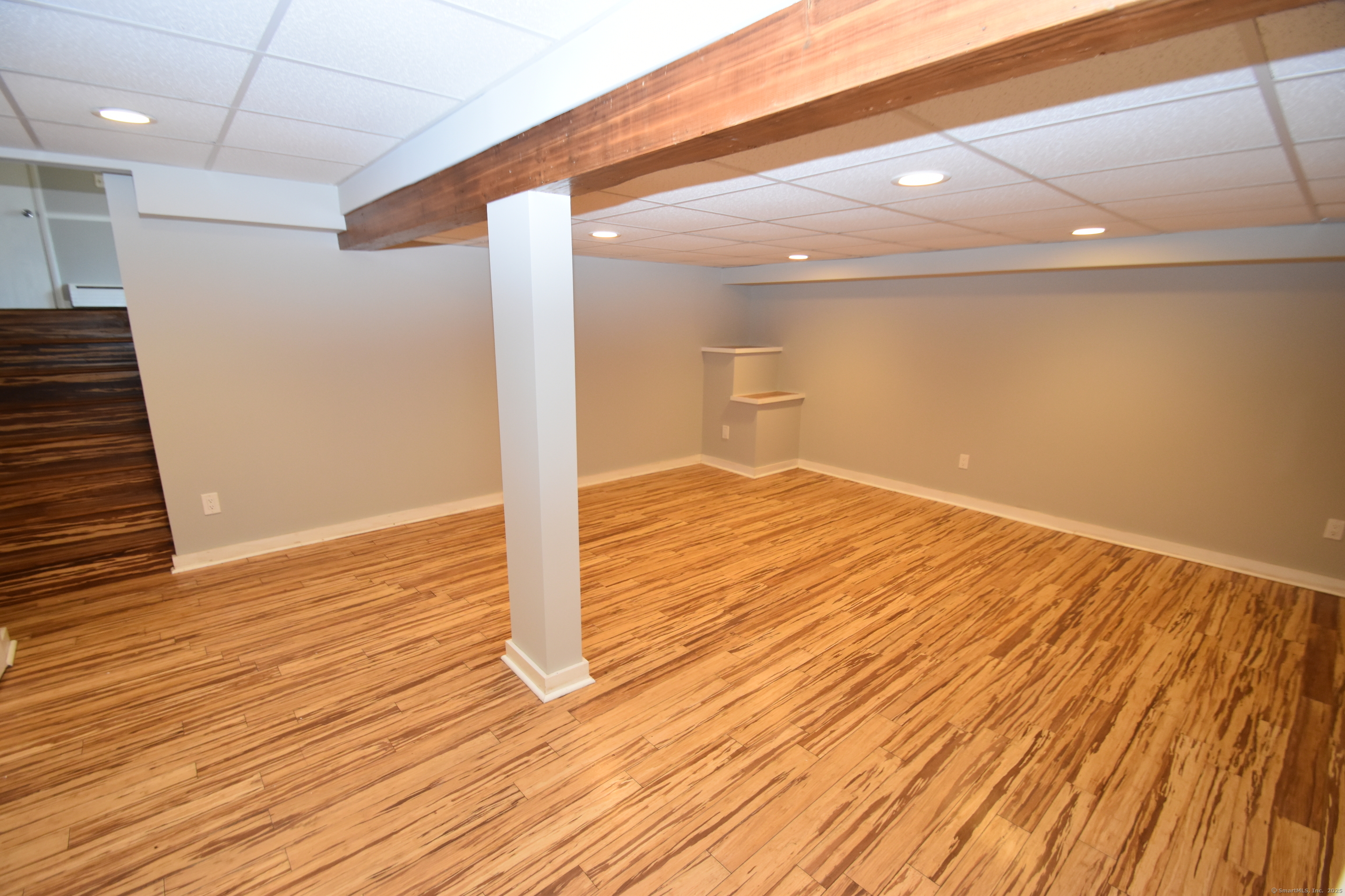 21 Diana Lane, Windsor, Connecticut image 30
