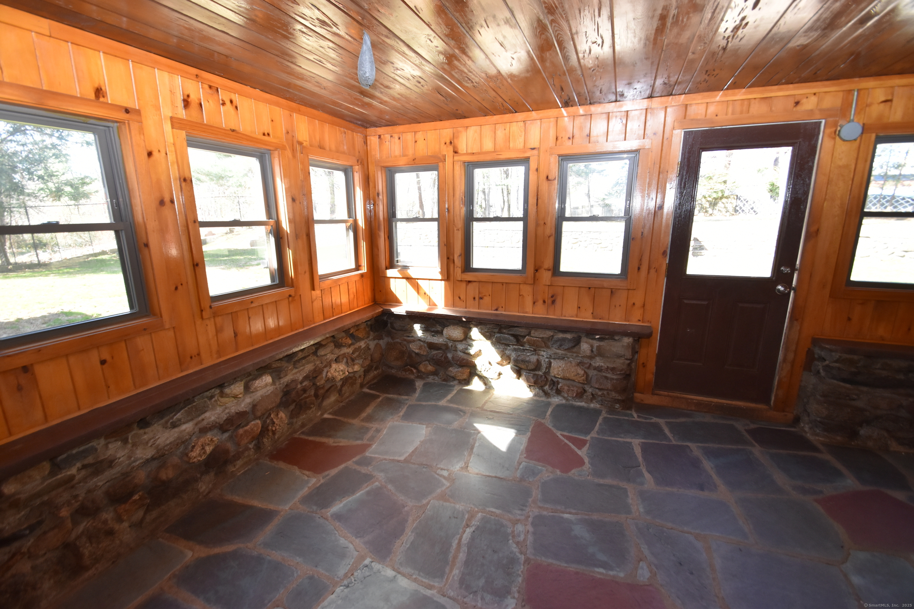 21 Diana Lane, Windsor, Connecticut image 25