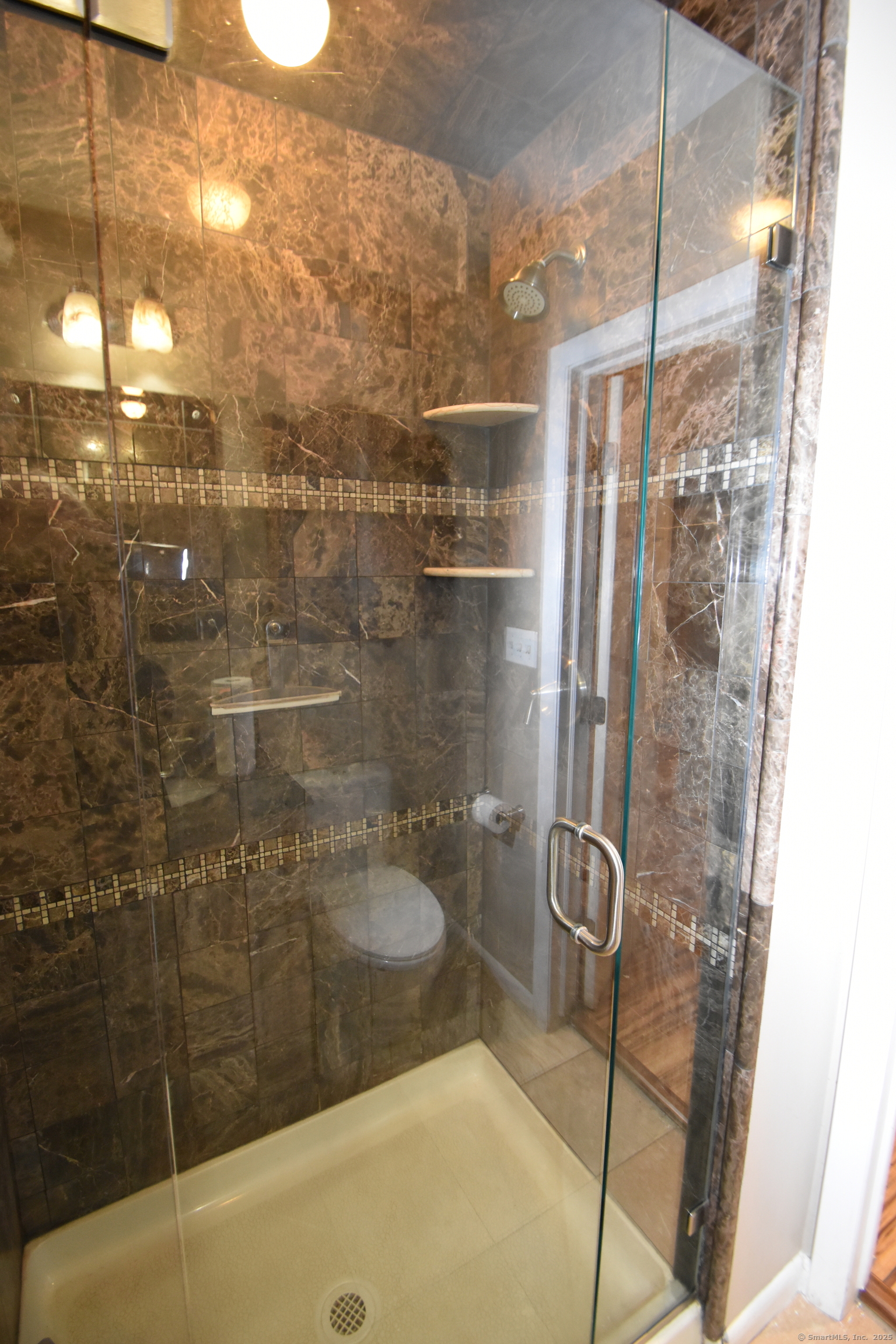 21 Diana Lane, Windsor, Connecticut image 29