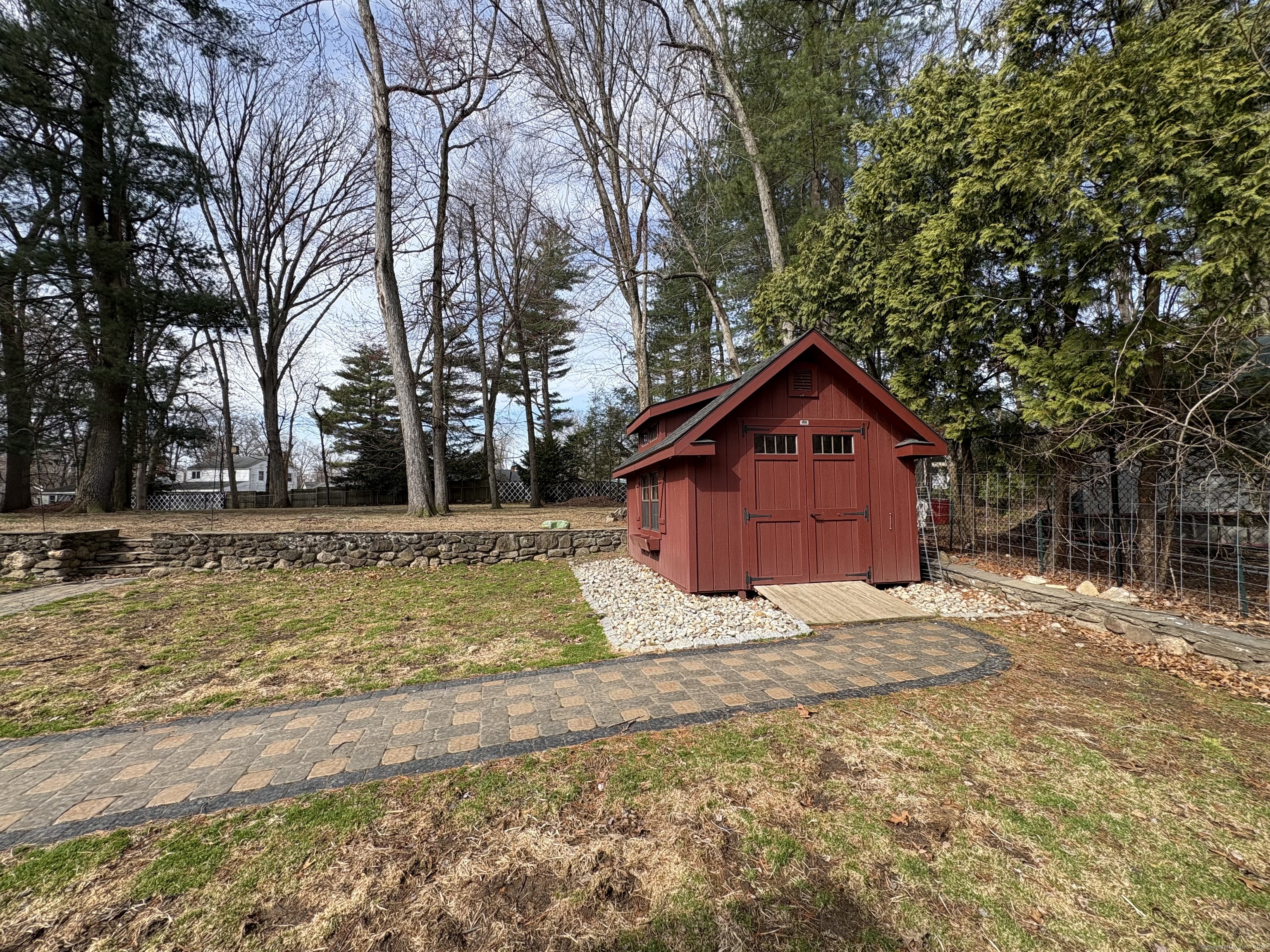 21 Diana Lane, Windsor, Connecticut image 7