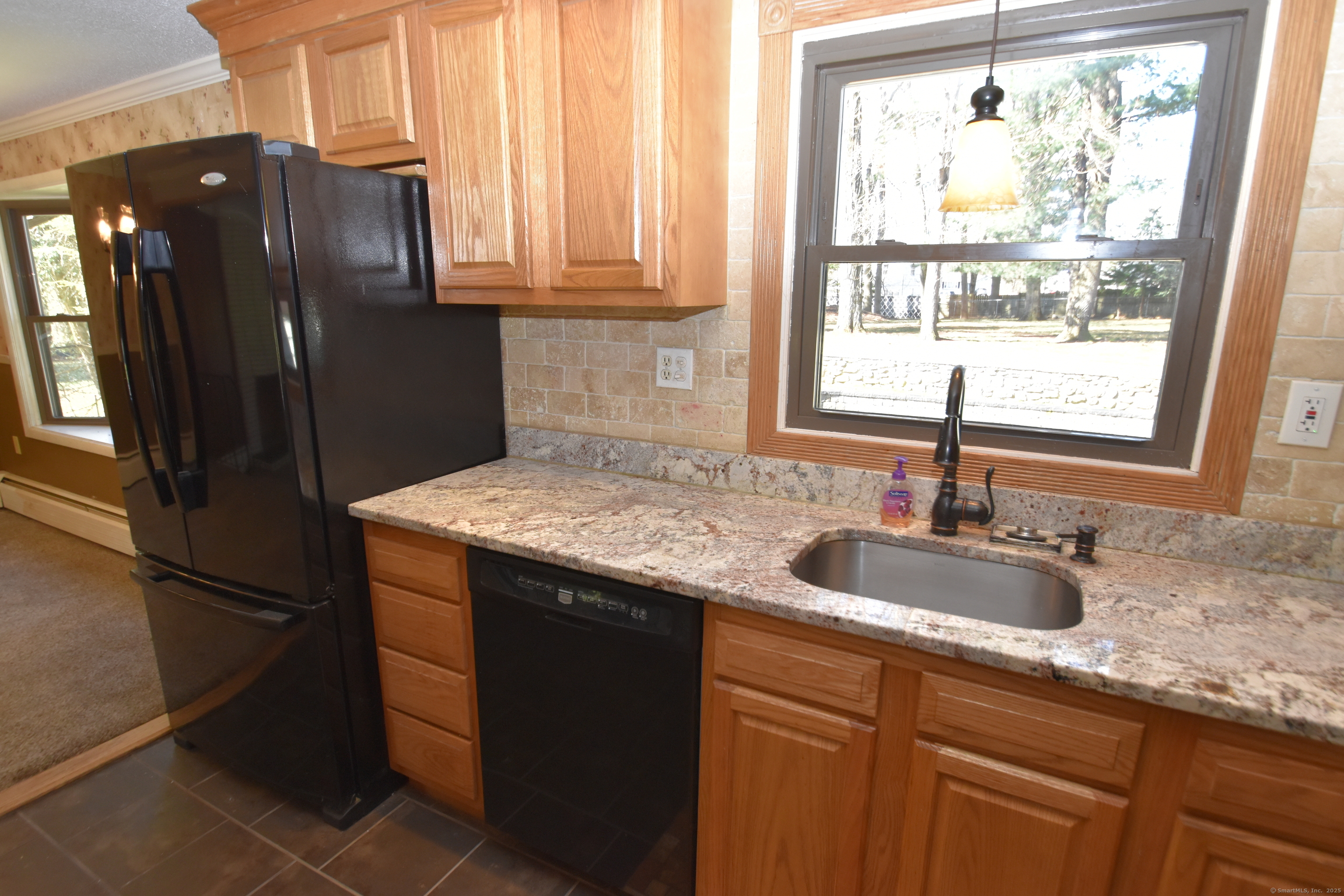 21 Diana Lane, Windsor, Connecticut image 15