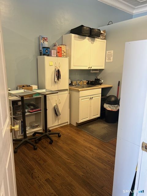 Tiny photo for 18 Bissell Street, Manchester, CT 06040 (MLS # 24174028)