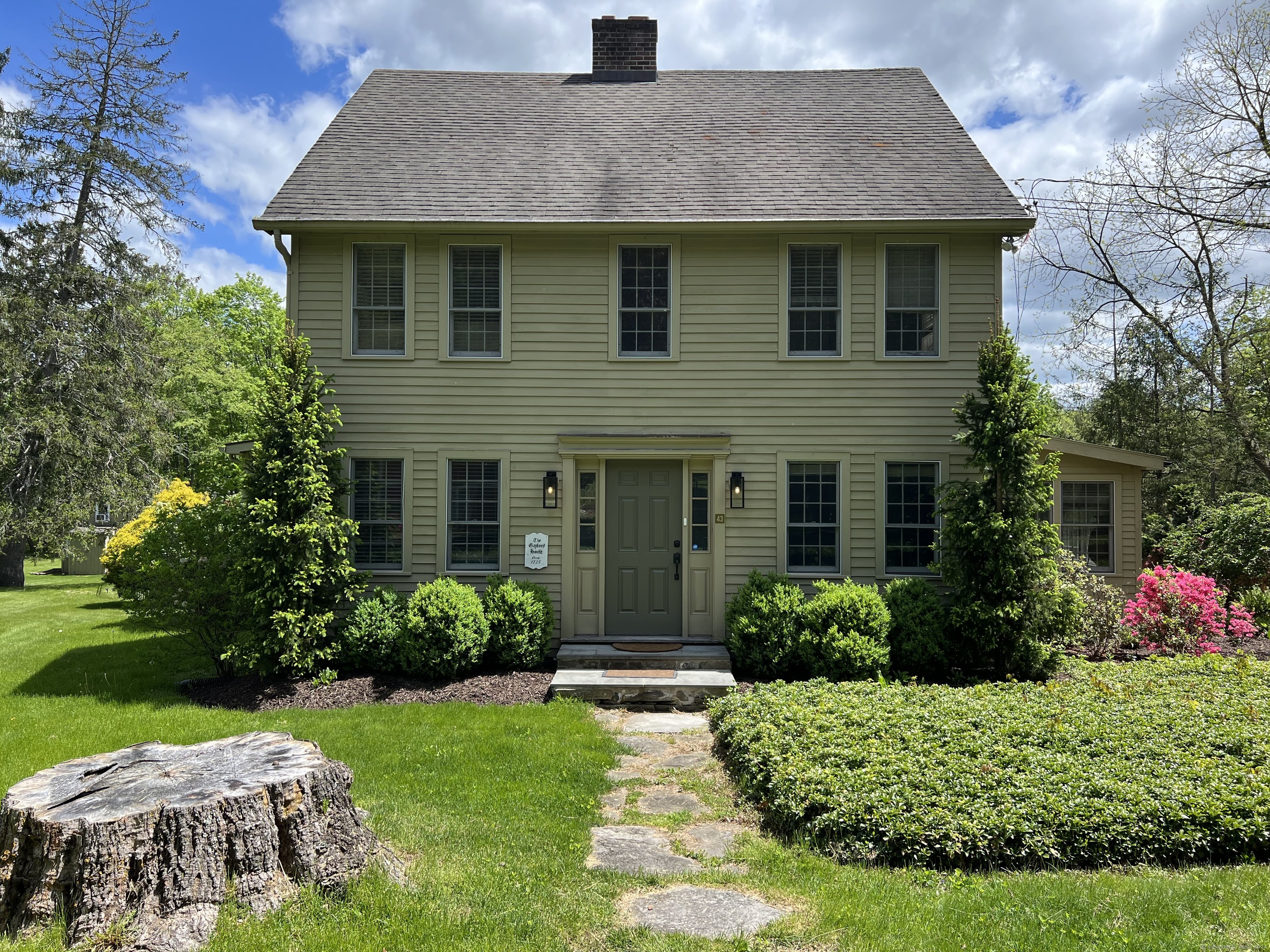 Rental Property at 43 Gaylord Road, New Milford, Connecticut - Bedrooms: 4 
Bathrooms: 5 
Rooms: 10  - $17,000 MO.