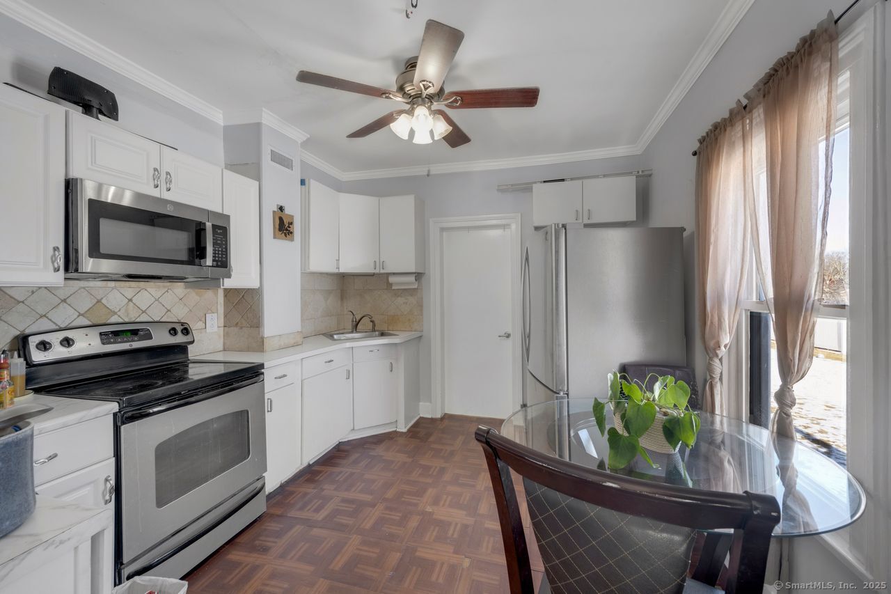93 Cedar Heights Road, Stamford, Connecticut image 25